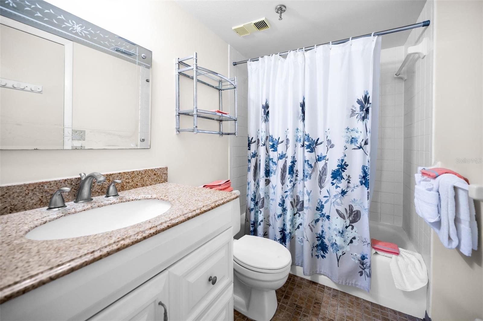 19440 GULF BLVD #306, INDIAN SHORES, FL, 33785