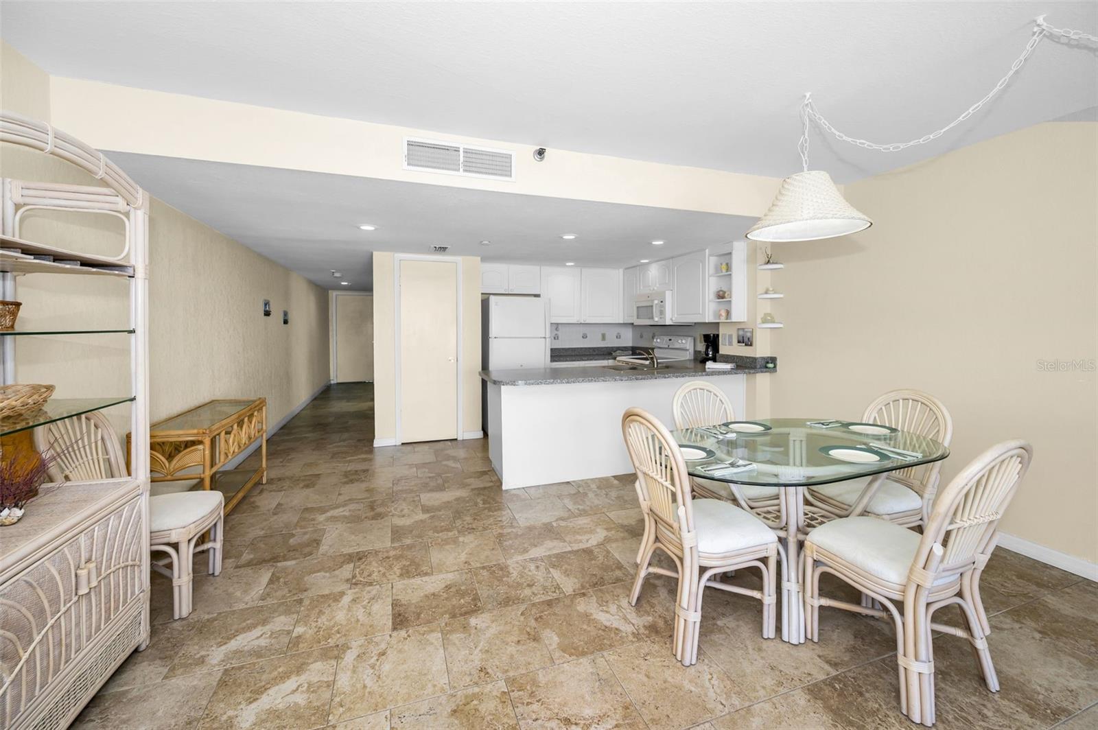 19440 GULF BLVD #306, INDIAN SHORES, FL, 33785