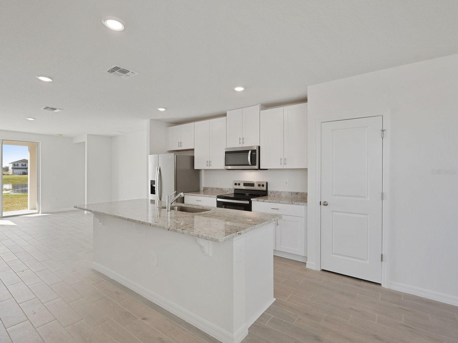 149 WHITELAND BND, NOKOMIS, FL, 34275