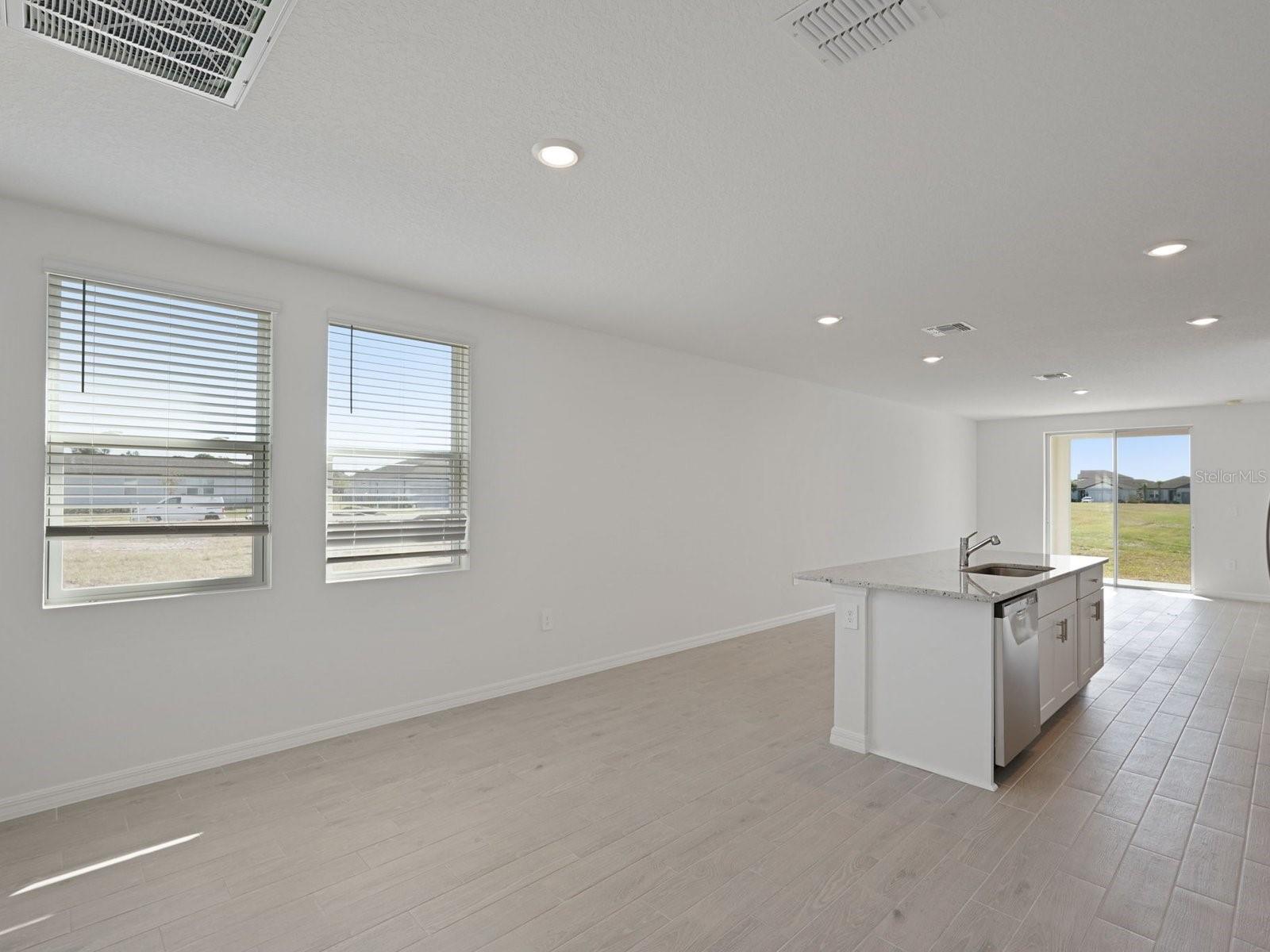 149 WHITELAND BND, NOKOMIS, FL, 34275