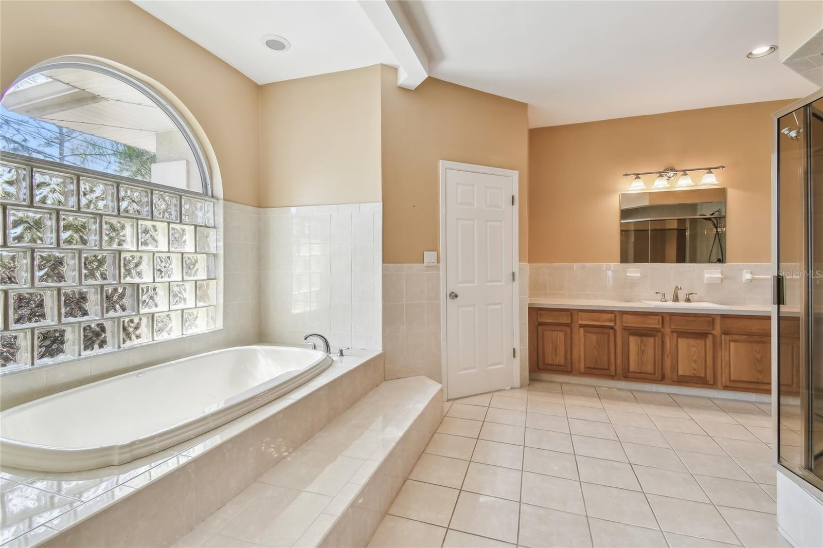 284 PENINSULA AVE, TARPON SPRINGS, FL, 34689