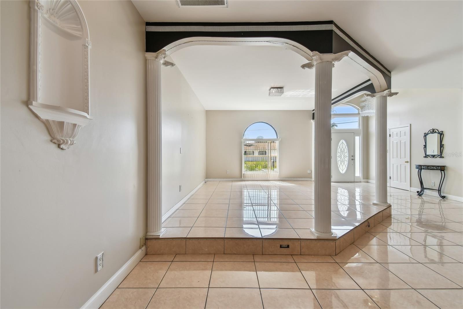 284 PENINSULA AVE, TARPON SPRINGS, FL, 34689