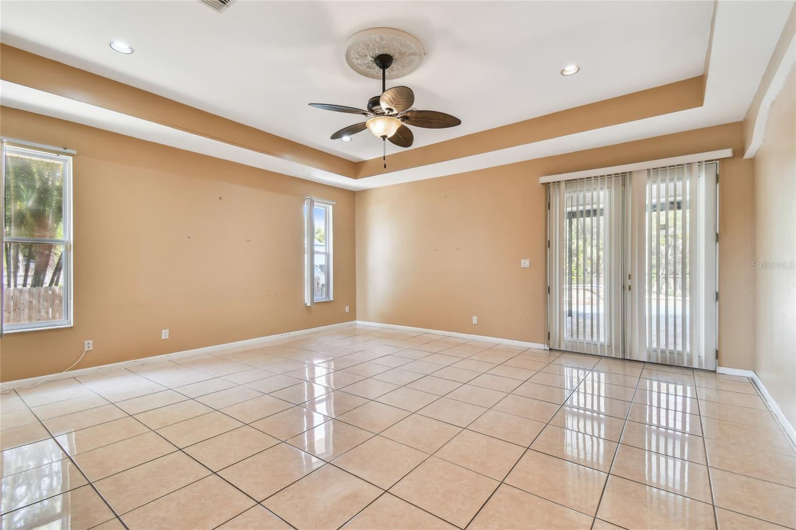 284 PENINSULA AVE, TARPON SPRINGS, FL, 34689