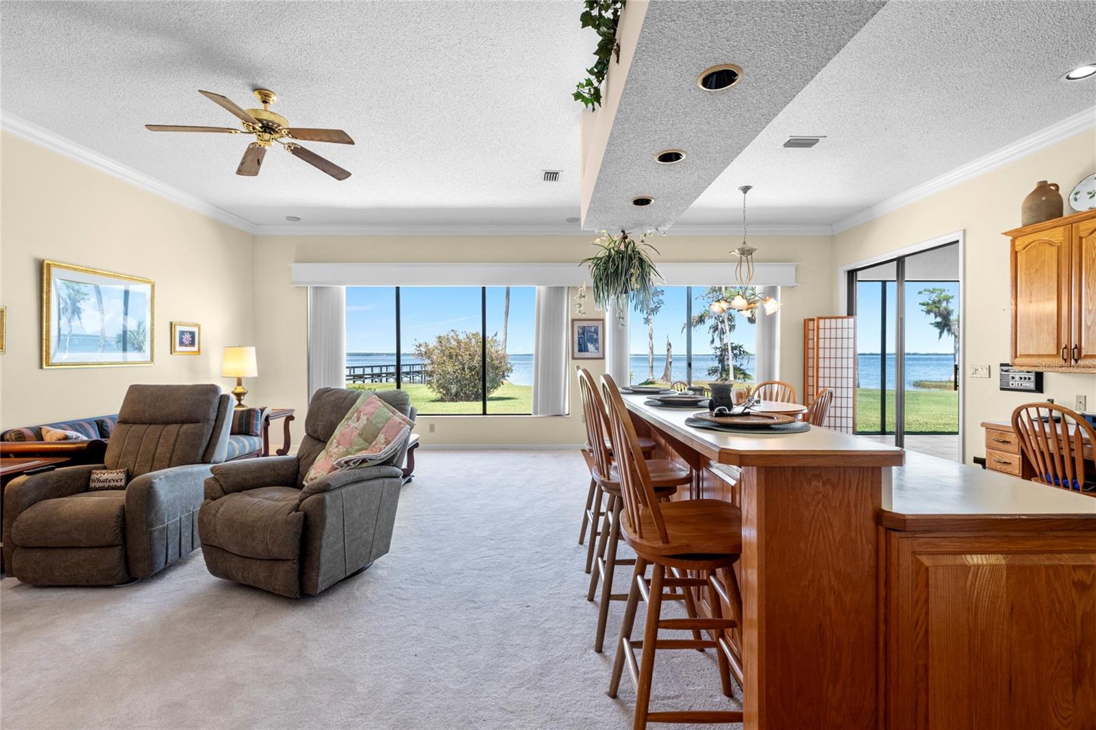 301 WATERWOOD DR, YALAHA, FL, 34797