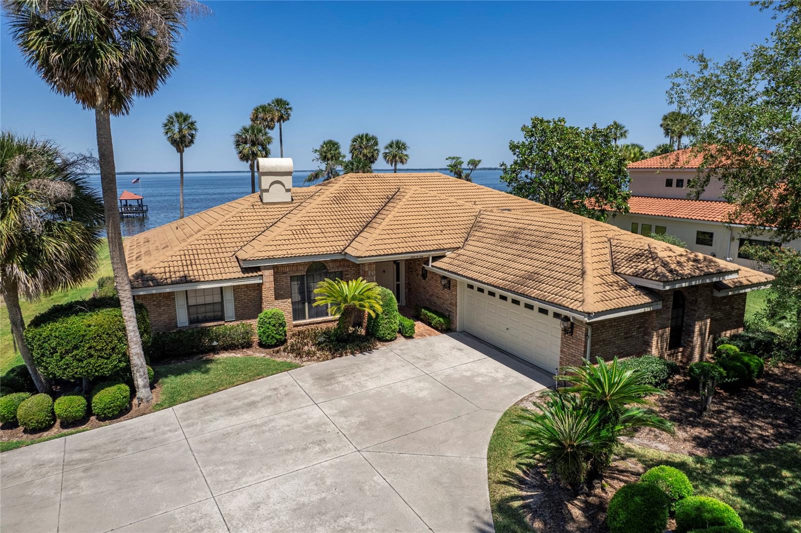 301 WATERWOOD DR, YALAHA, FL, 34797