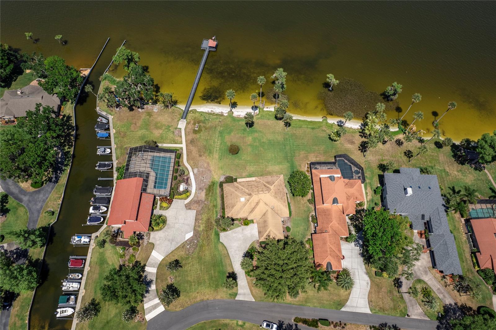 301 WATERWOOD DR, YALAHA, FL, 34797