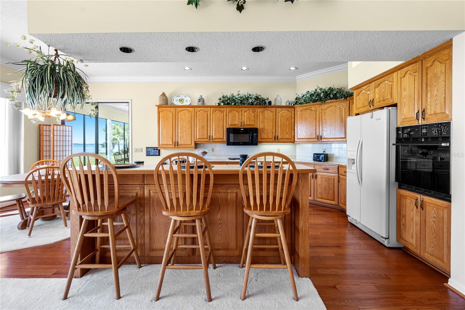 301 WATERWOOD DR, YALAHA, FL, 34797