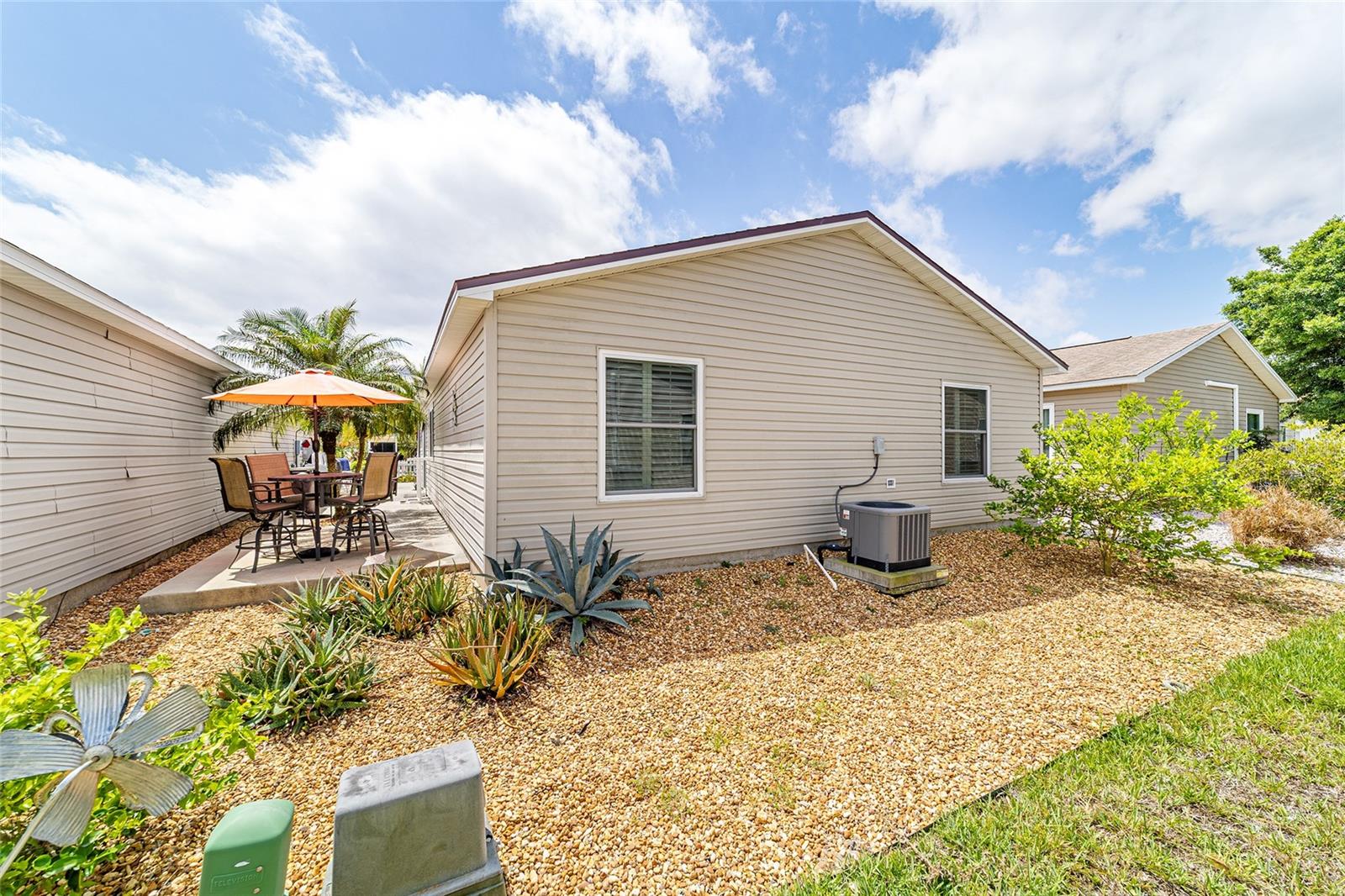 2095 THORNTON TER, THE VILLAGES, FL, 32162