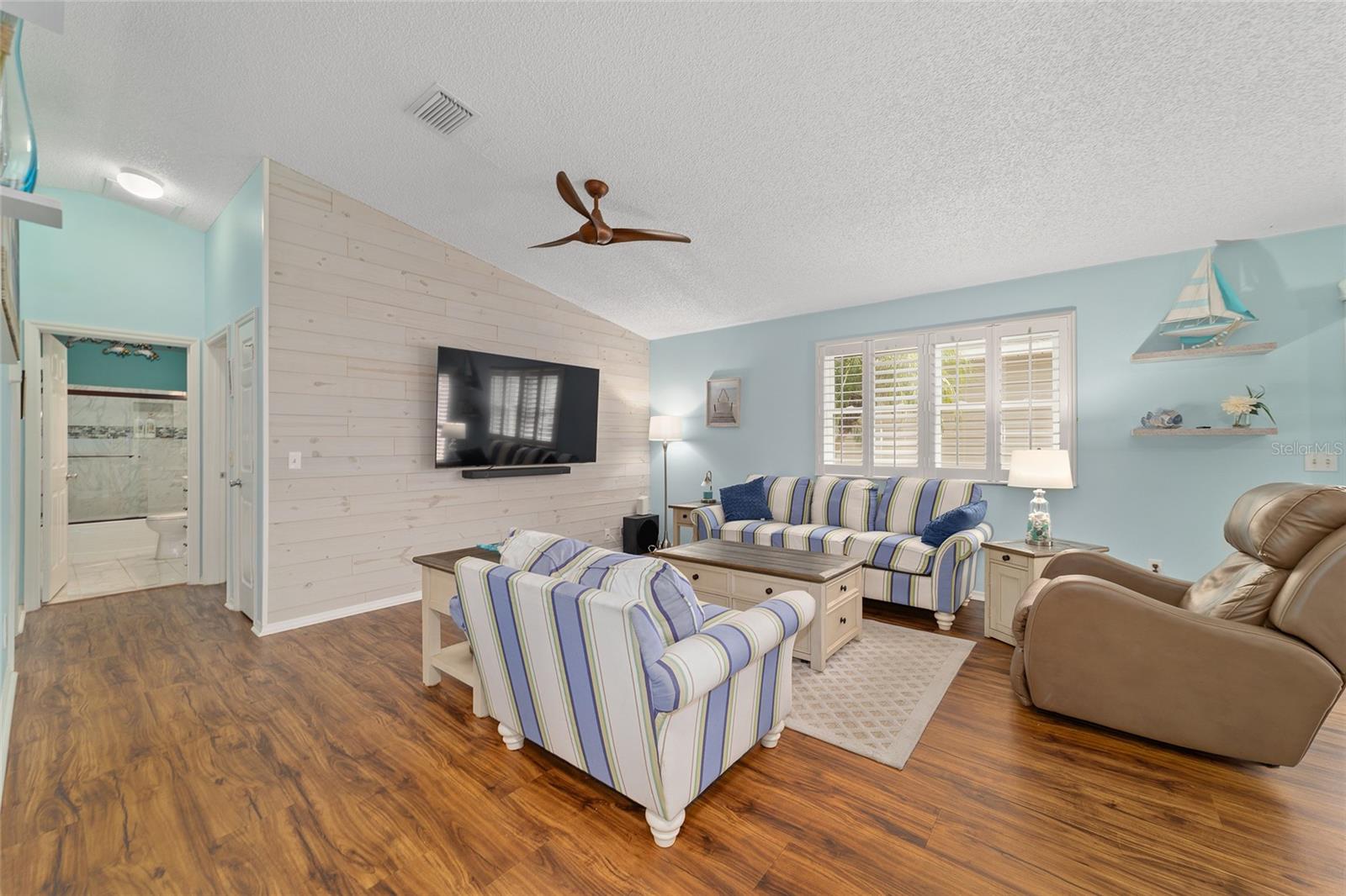 2095 THORNTON TER, THE VILLAGES, FL, 32162