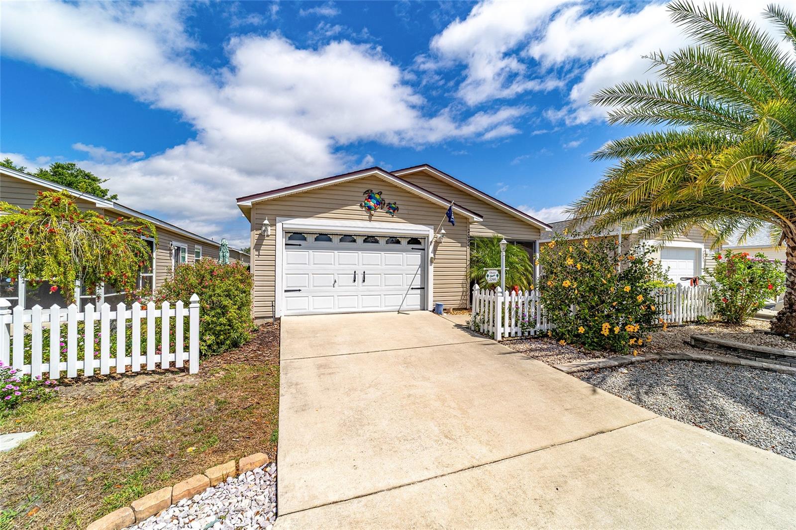 2095 THORNTON TER, THE VILLAGES, FL, 32162