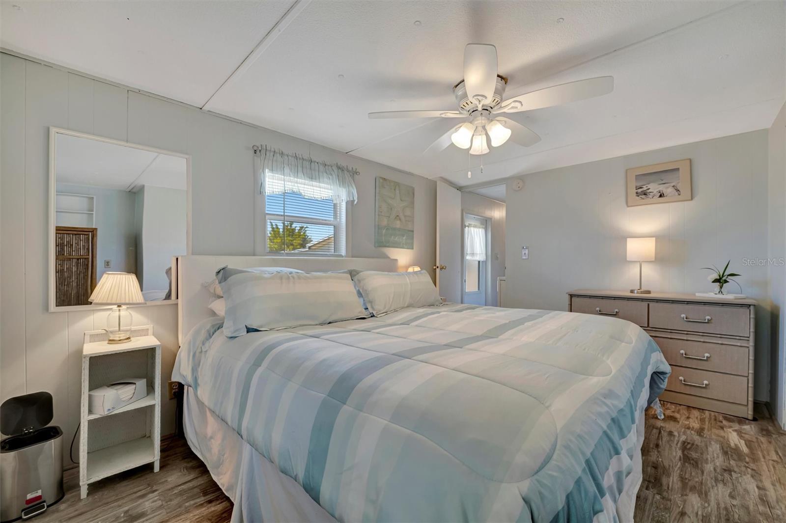 TB8375101 Property Photo