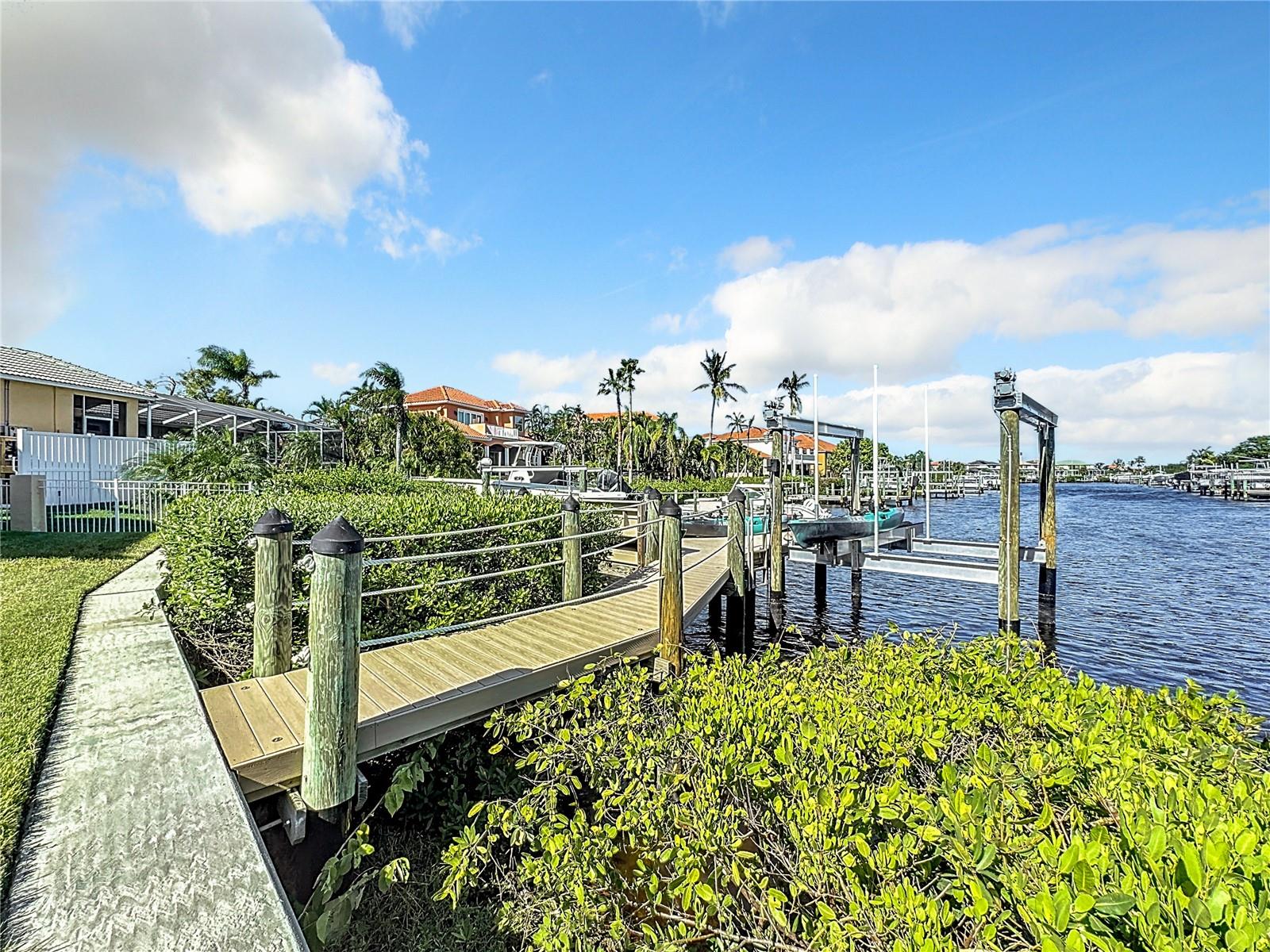 949 SYMPHONY ISLES BLVD, APOLLO BEACH, FL, 33572