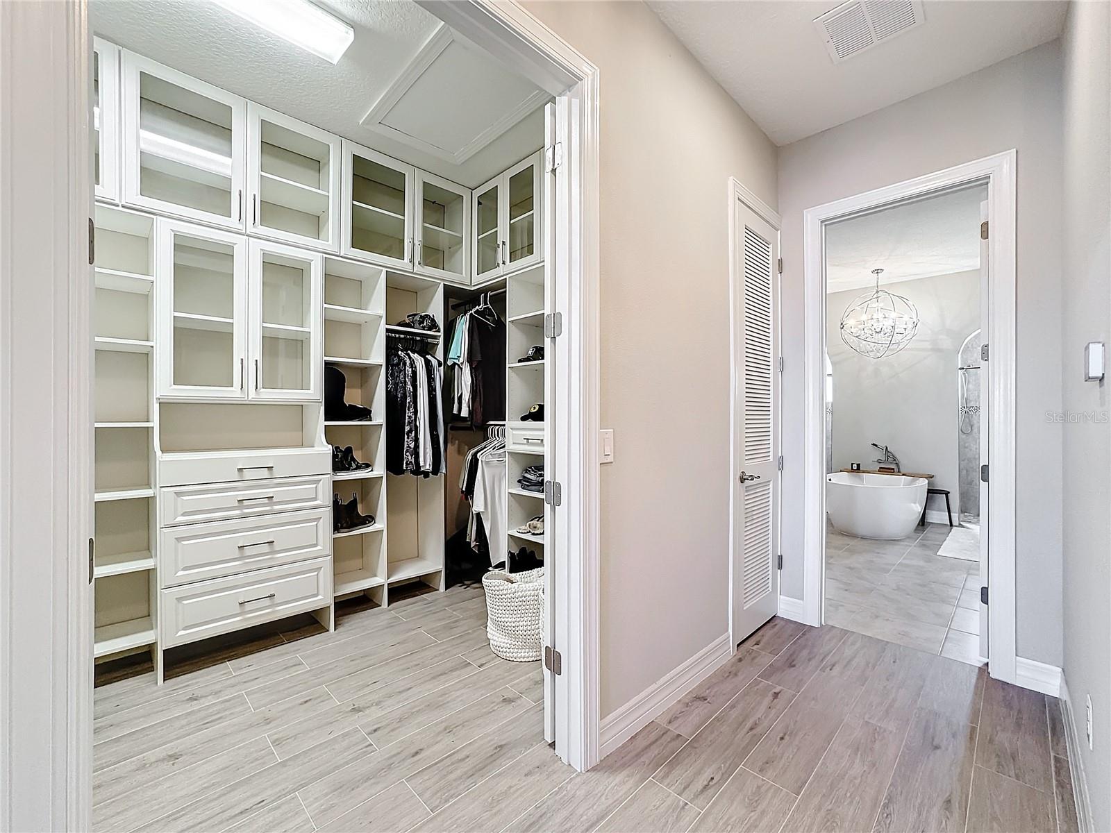 949 SYMPHONY ISLES BLVD, APOLLO BEACH, FL, 33572