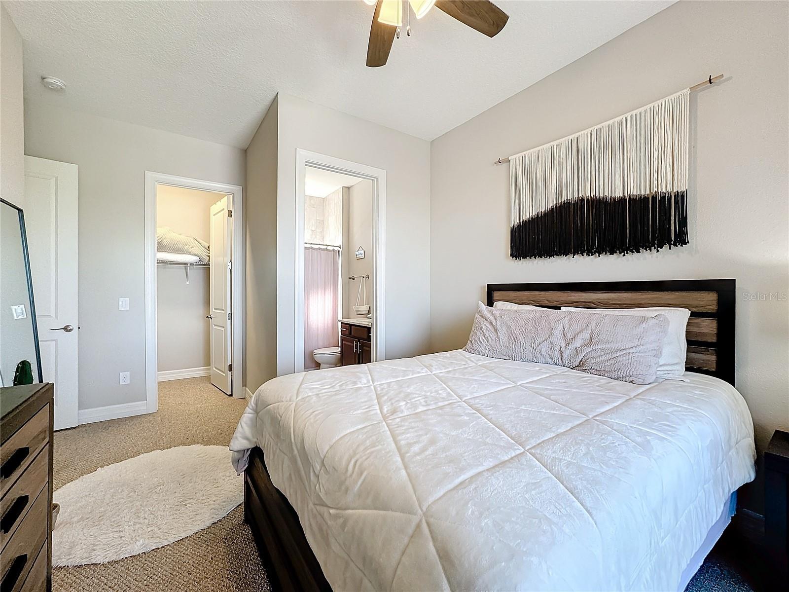 949 SYMPHONY ISLES BLVD, APOLLO BEACH, FL, 33572