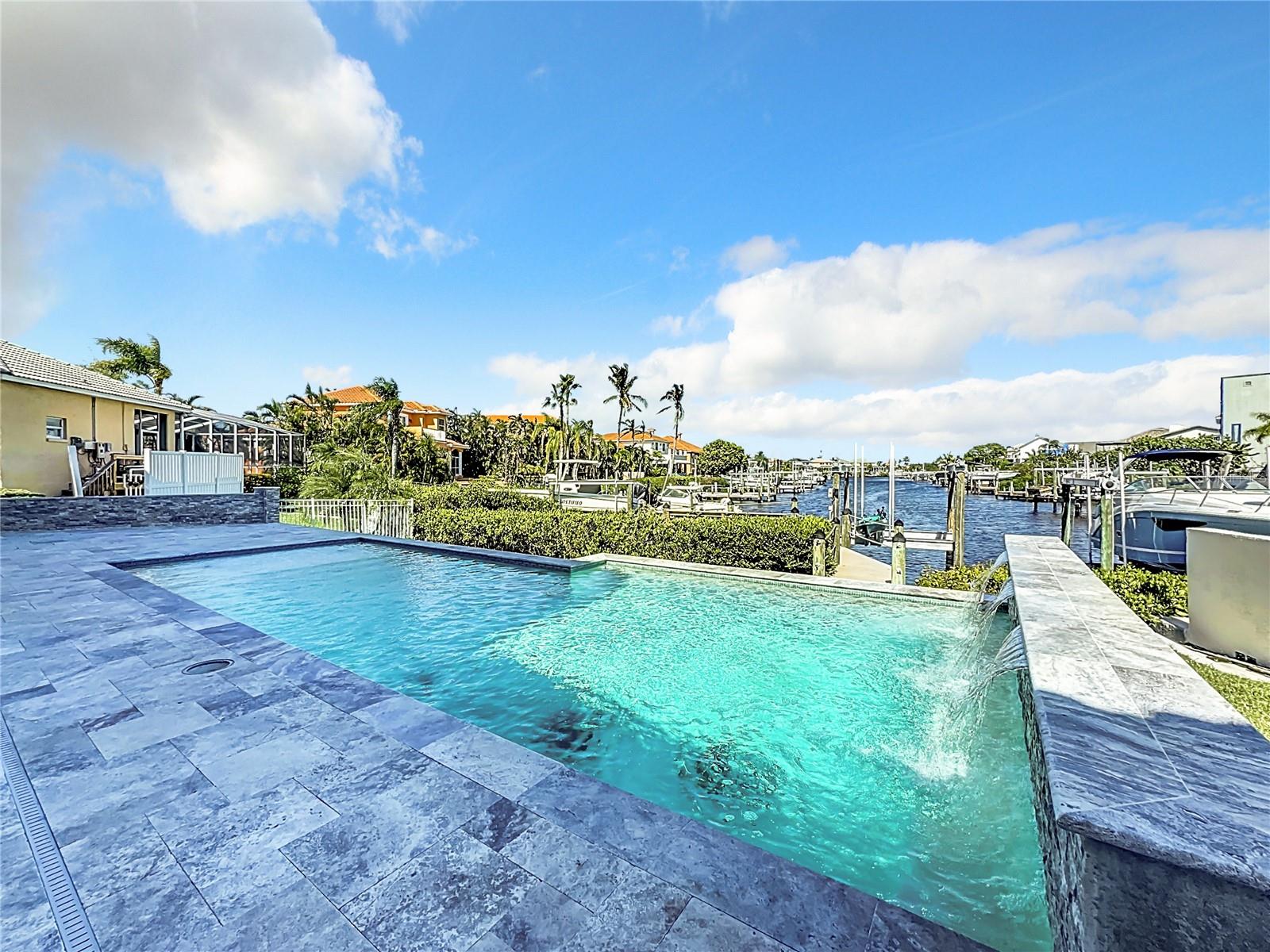 949 SYMPHONY ISLES BLVD, APOLLO BEACH, FL, 33572