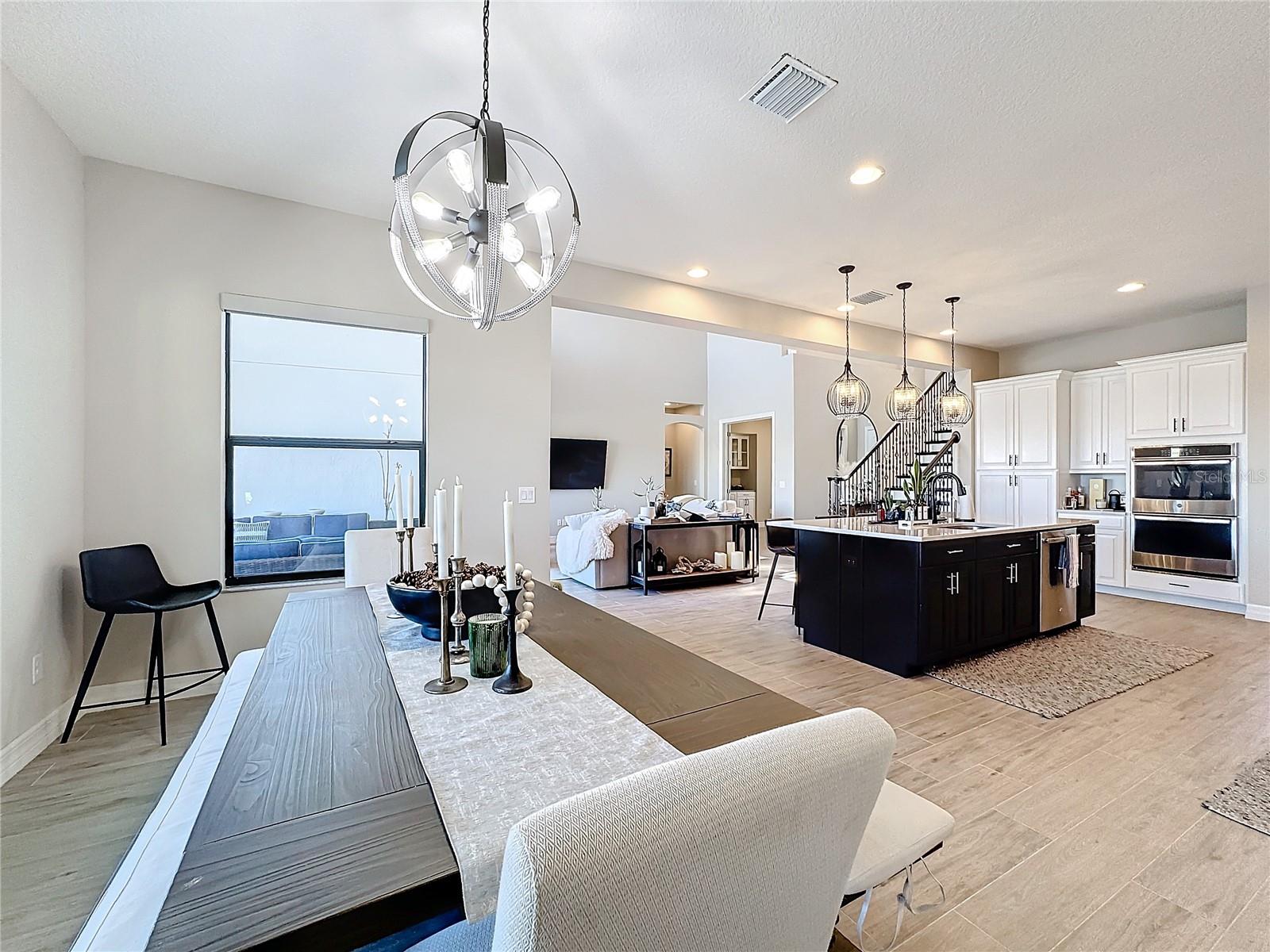 949 SYMPHONY ISLES BLVD, APOLLO BEACH, FL, 33572