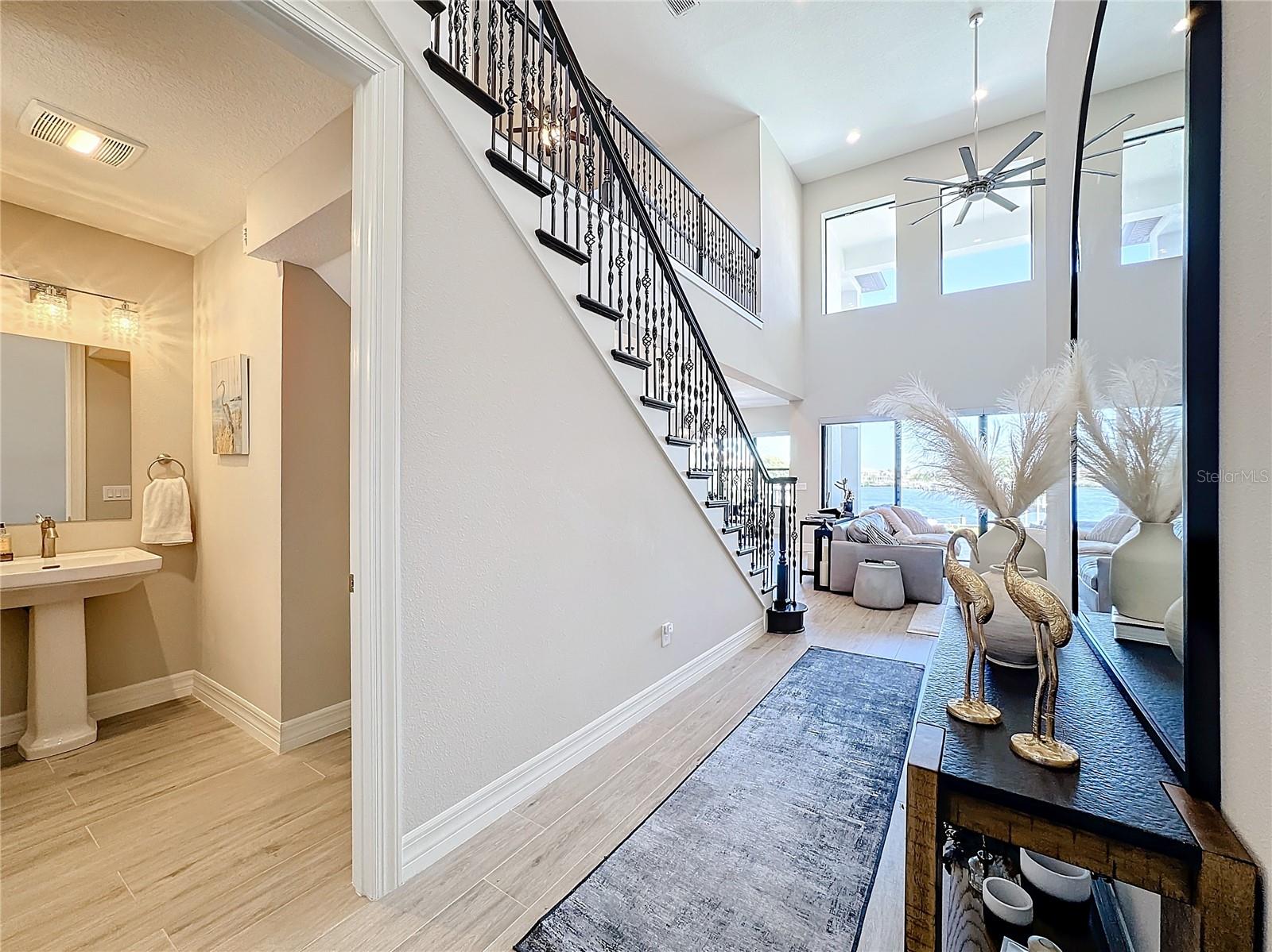 949 SYMPHONY ISLES BLVD, APOLLO BEACH, FL, 33572