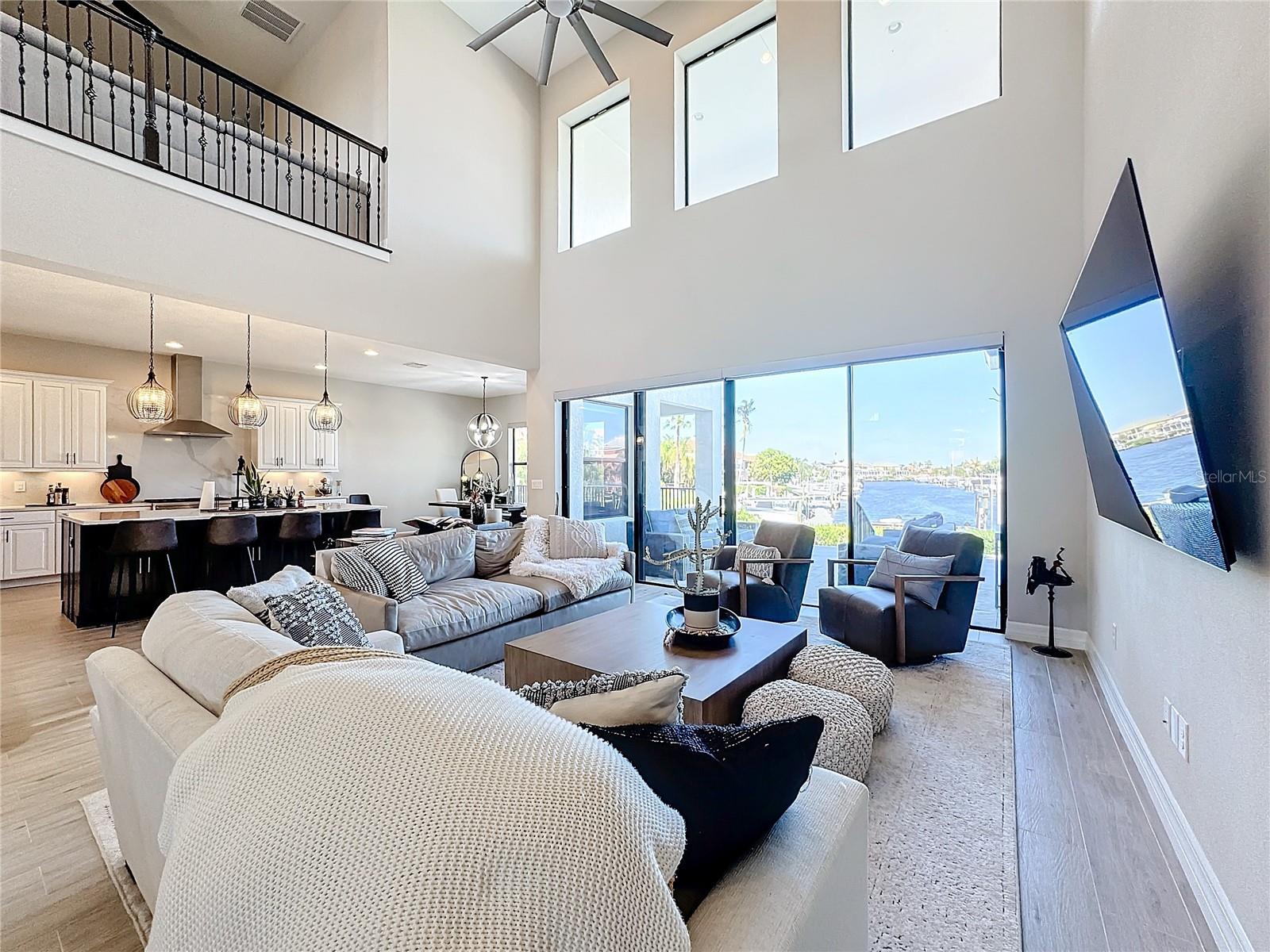 949 SYMPHONY ISLES BLVD, APOLLO BEACH, FL, 33572