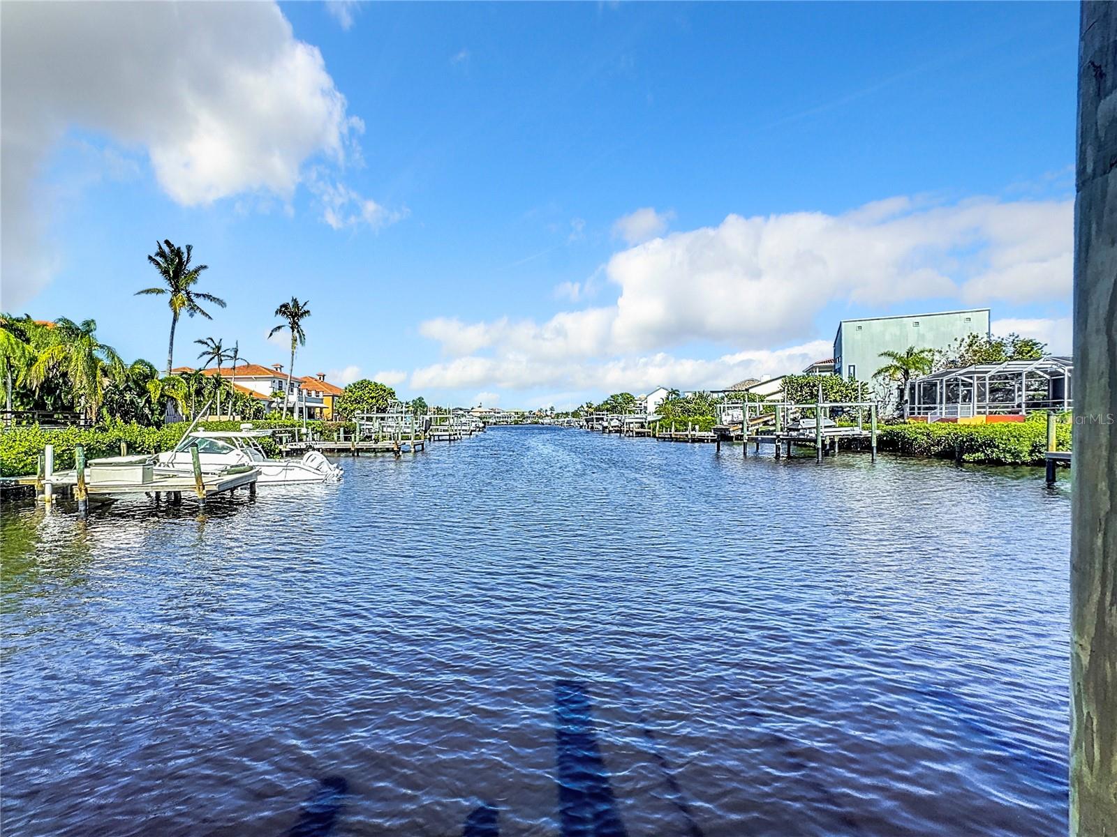 949 SYMPHONY ISLES BLVD, APOLLO BEACH, FL, 33572