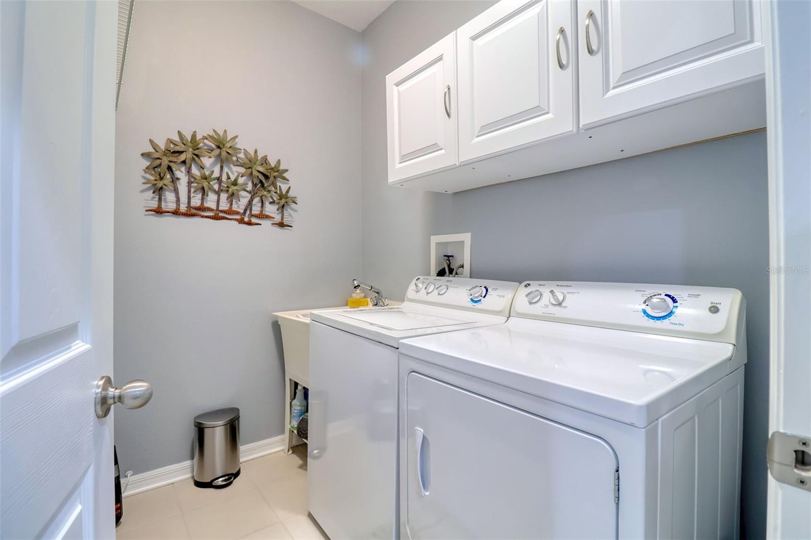 1023 ORCA CT, HOLIDAY, FL, 34691