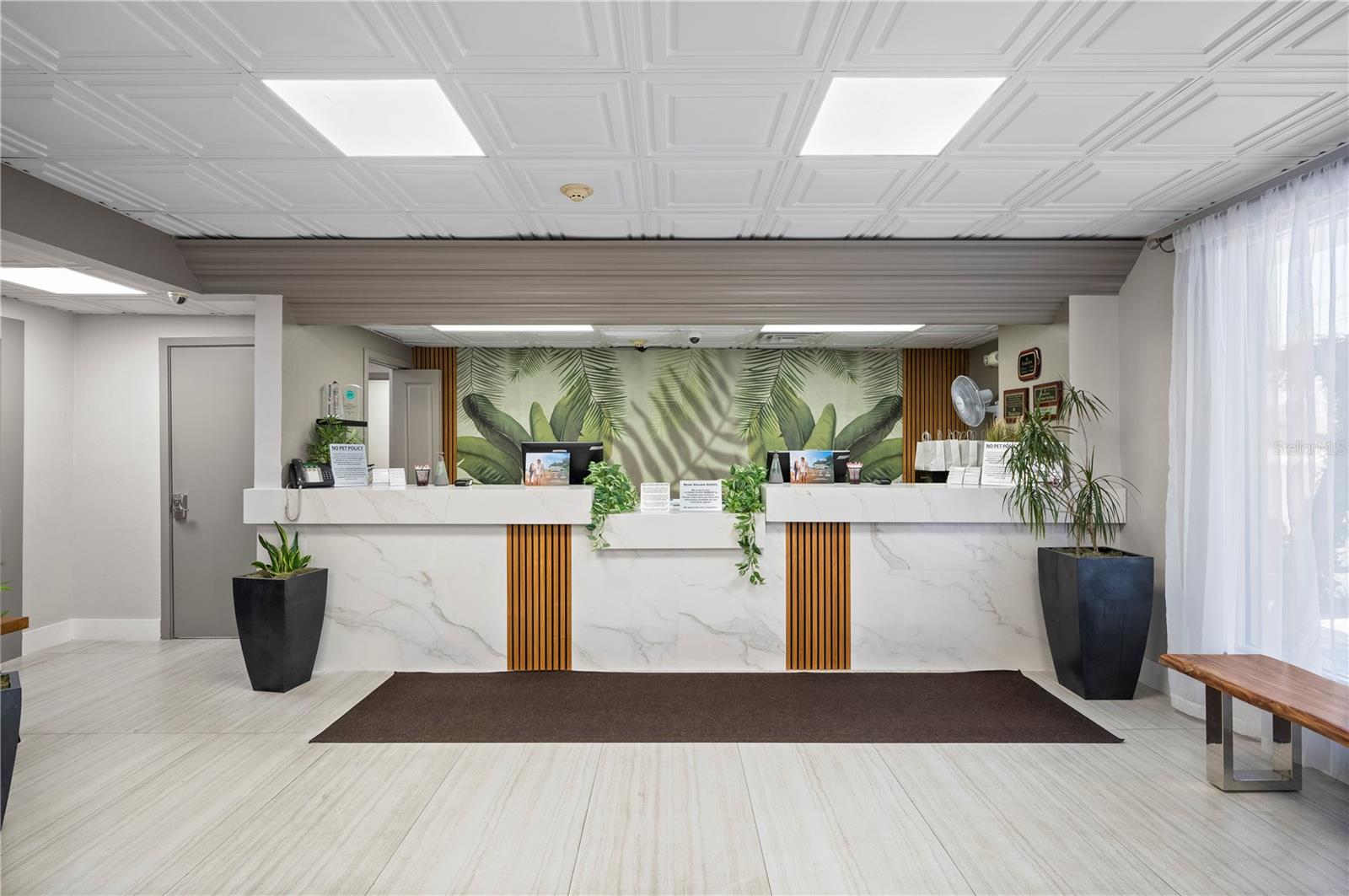 7150 N TAMIAMI TRL #S-600, SARASOTA, FL, 34243