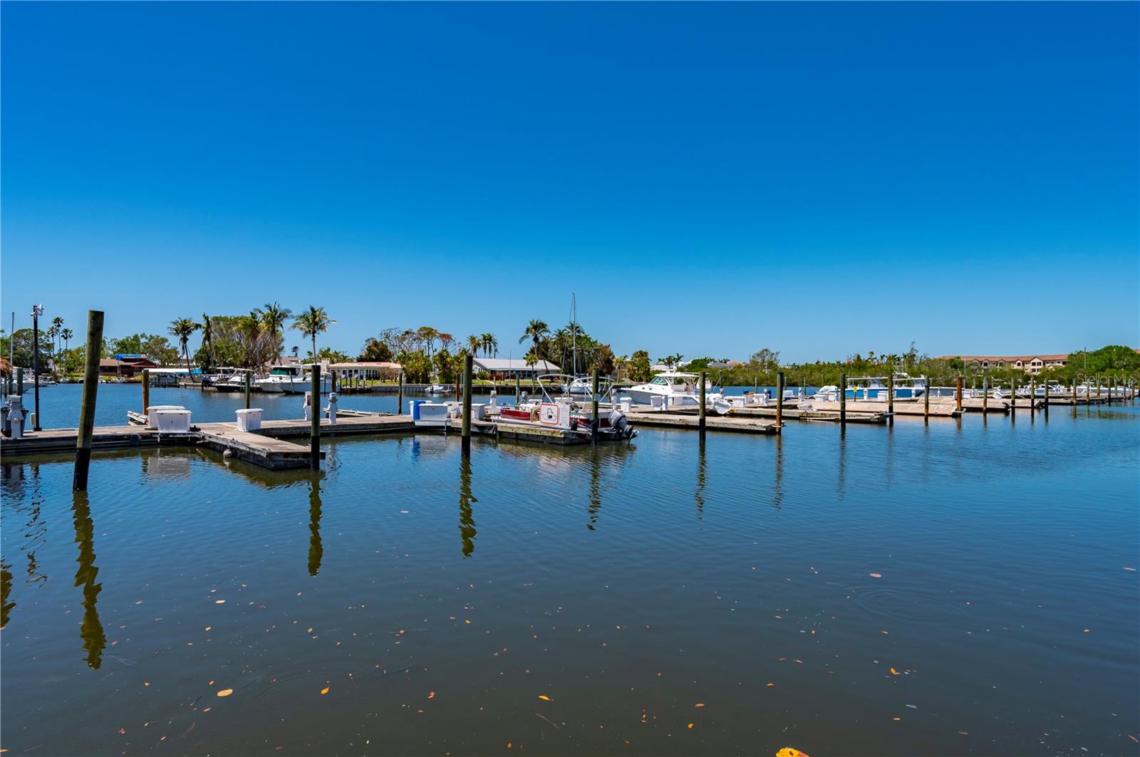 7150 N TAMIAMI TRL #S-600, SARASOTA, FL, 34243