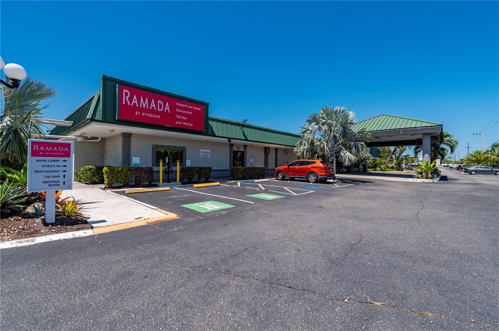 7150 N TAMIAMI TRL #S-600, SARASOTA, FL, 34243