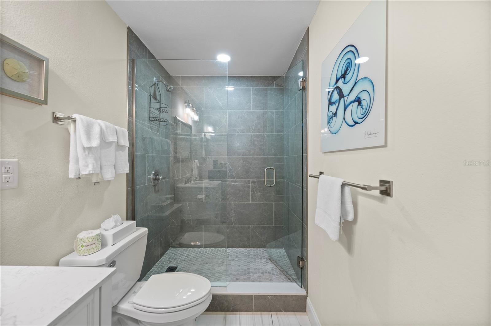 7150 N TAMIAMI TRL #S-600, SARASOTA, FL, 34243