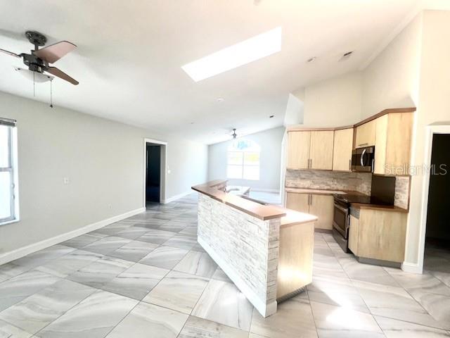 9 WHITCOCK LN, PALM COAST, FL, 32164