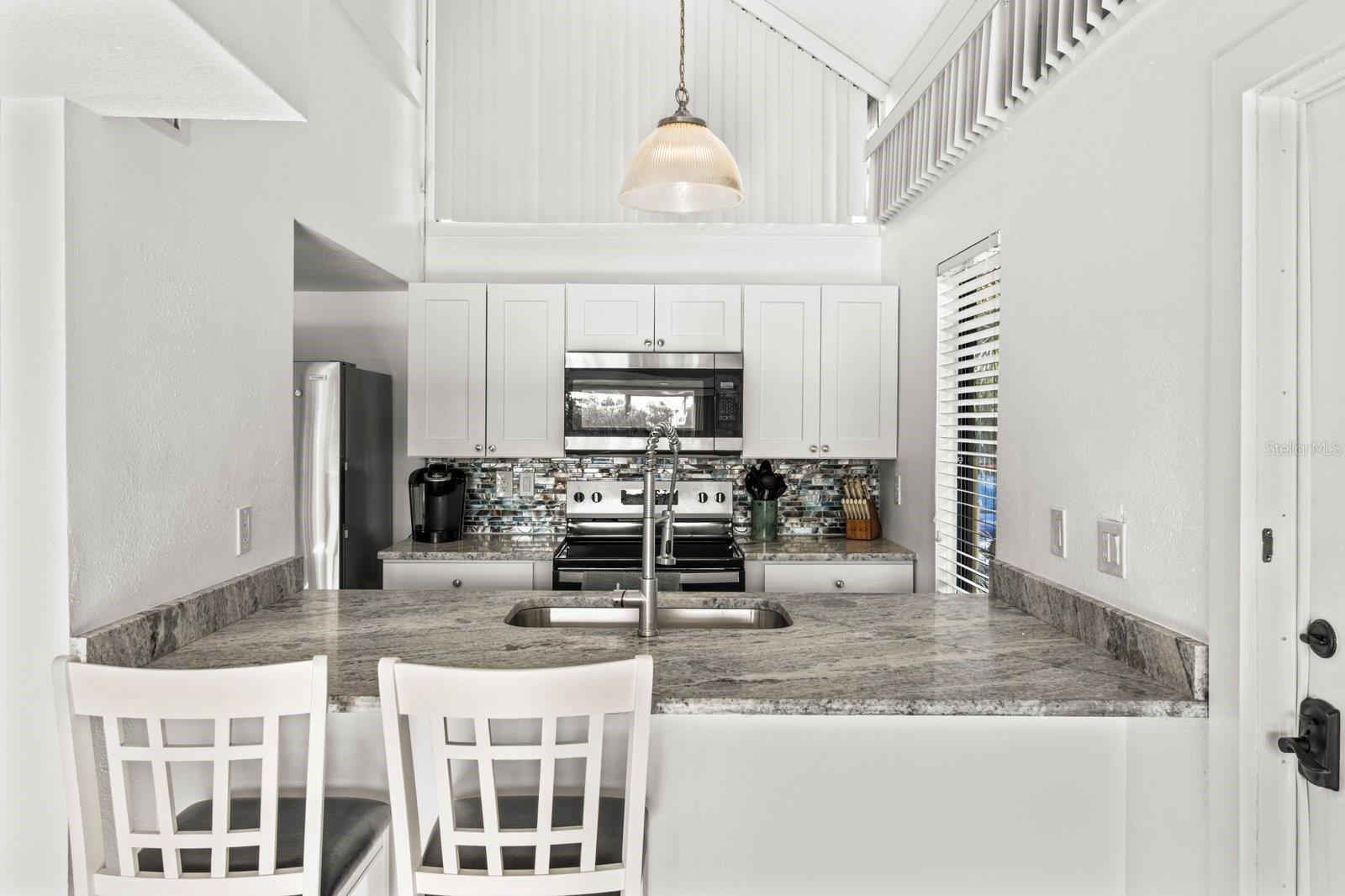 2707 N SEABREEZE PT #F1, CRYSTAL RIVER, FL, 34429