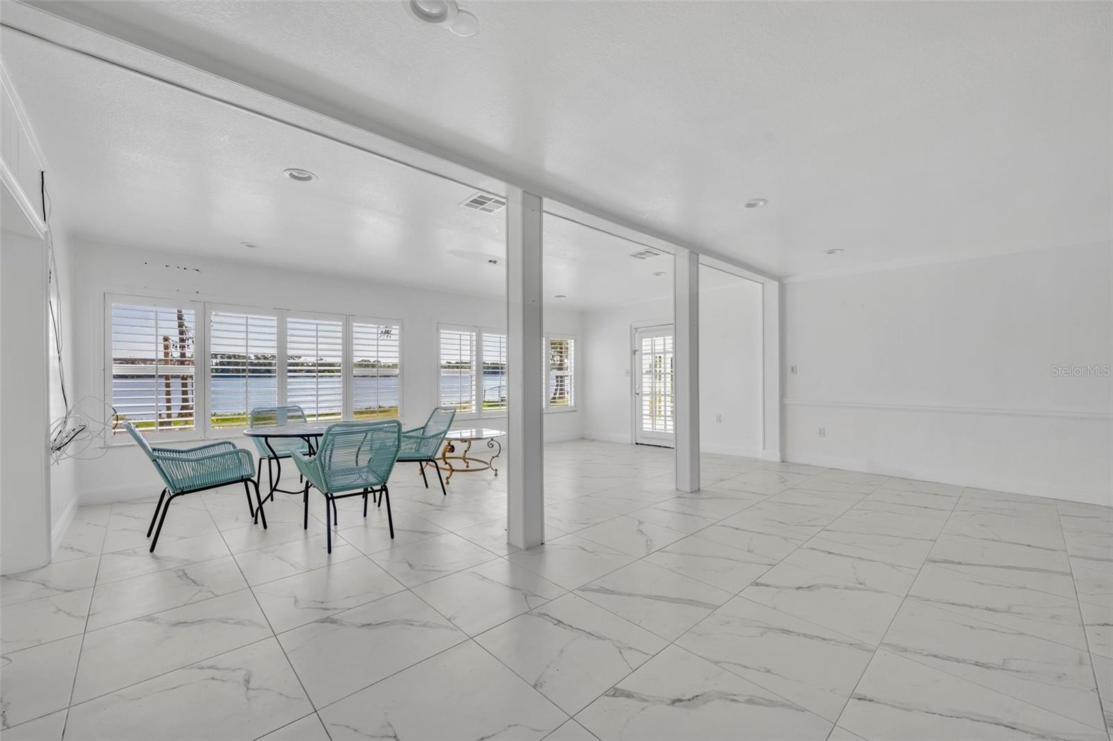 7420 LAKE WILLIS DR, ORLANDO, FL, 32821