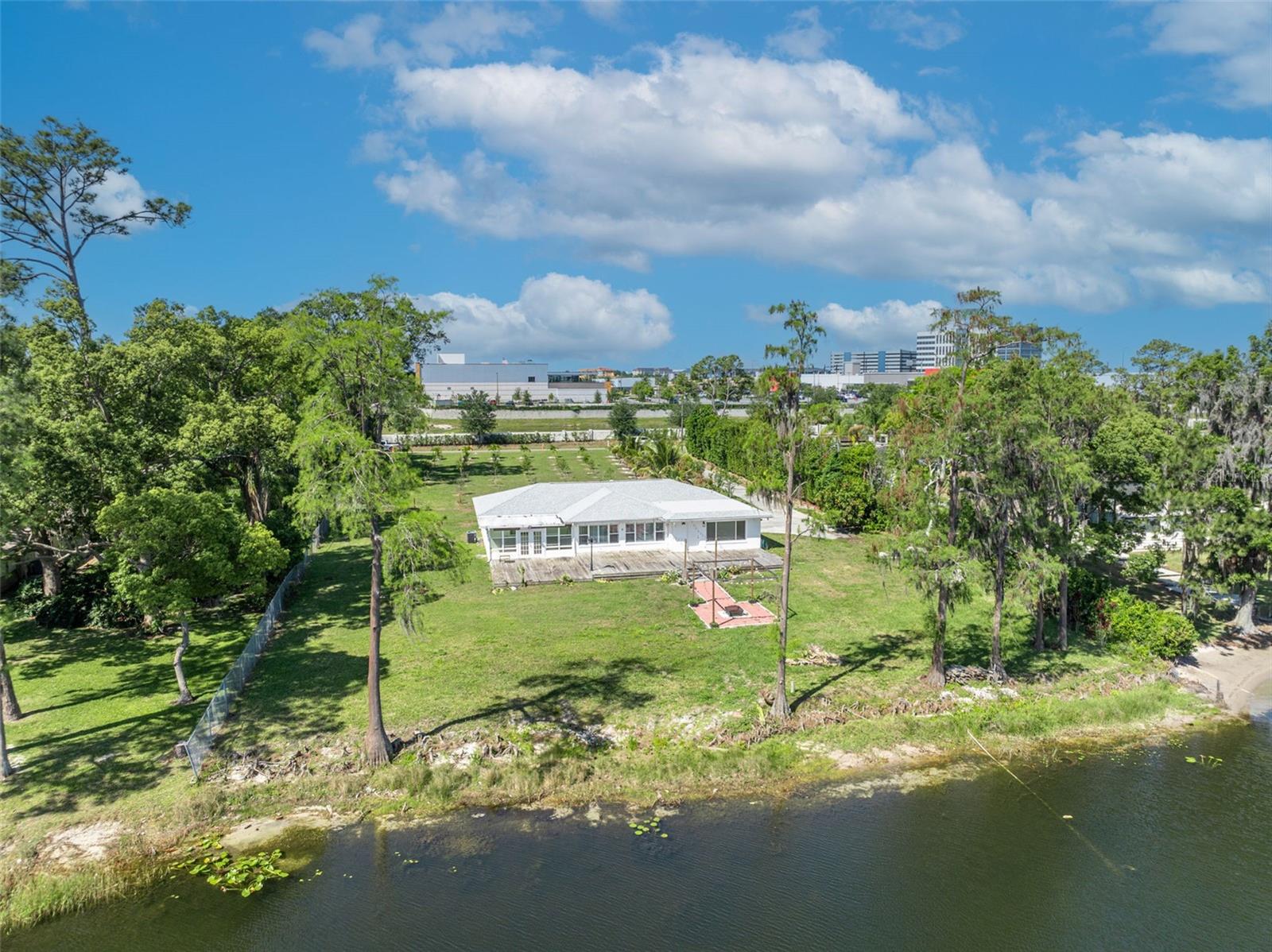 7420 LAKE WILLIS DR, ORLANDO, FL, 32821