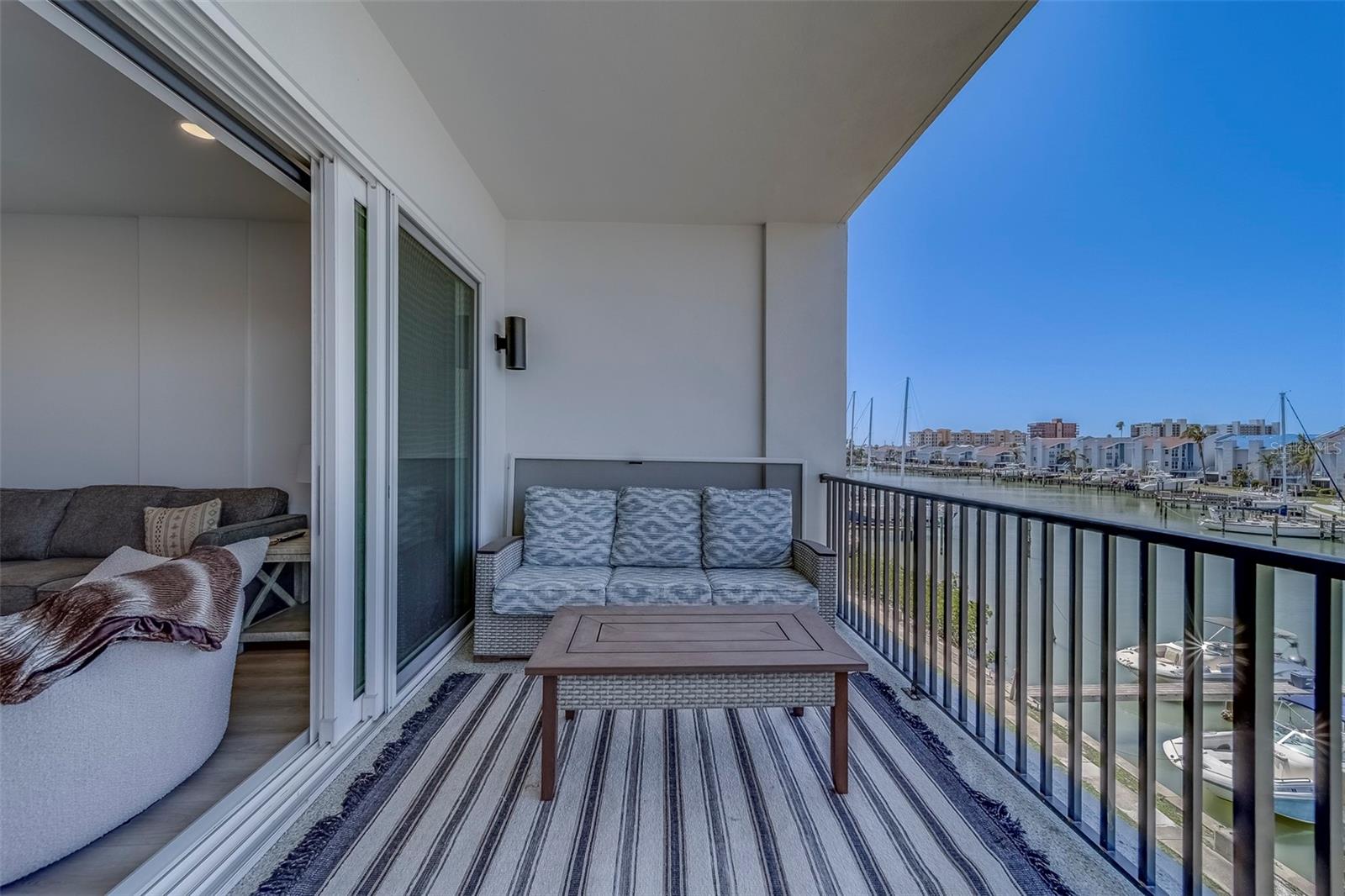 400 150TH AVE #301, MADEIRA BEACH, FL, 33708