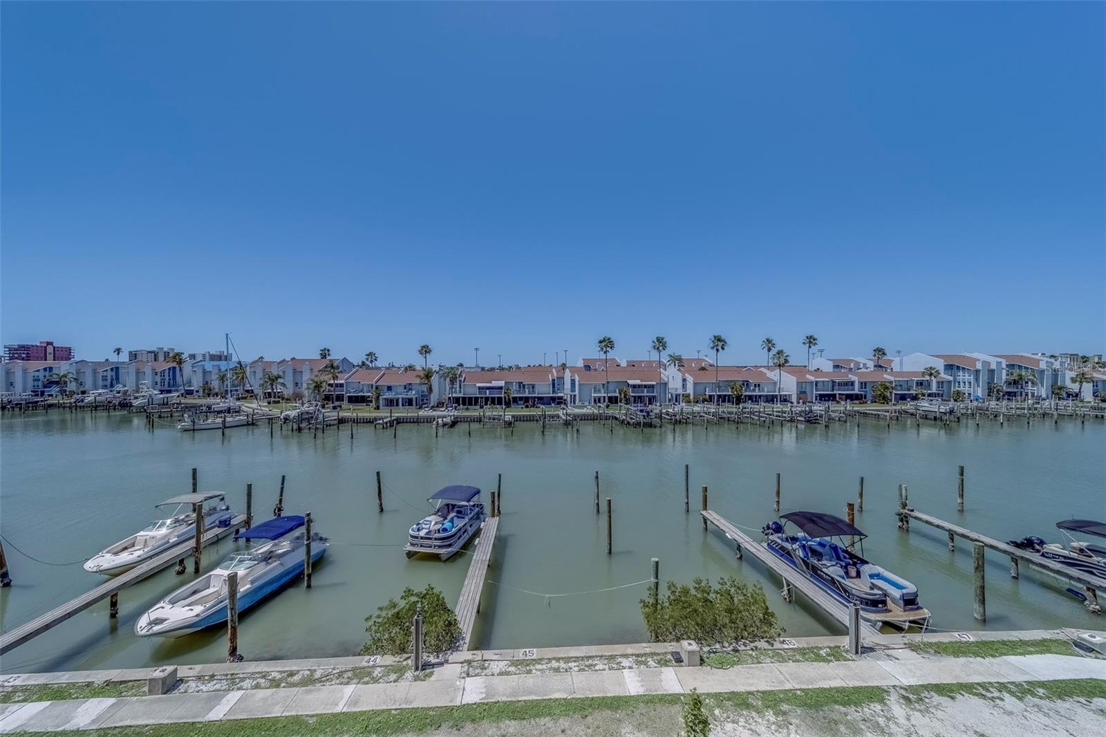 400 150TH AVE #301, MADEIRA BEACH, FL, 33708