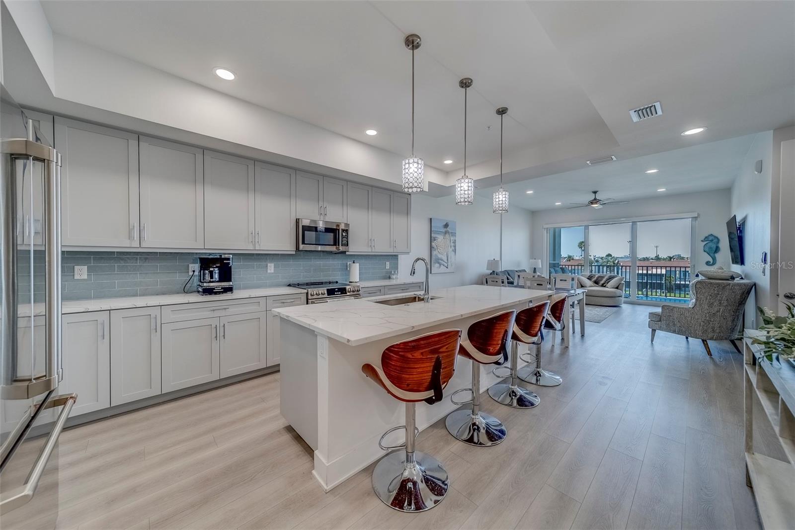 400 150TH AVE #301, MADEIRA BEACH, FL, 33708