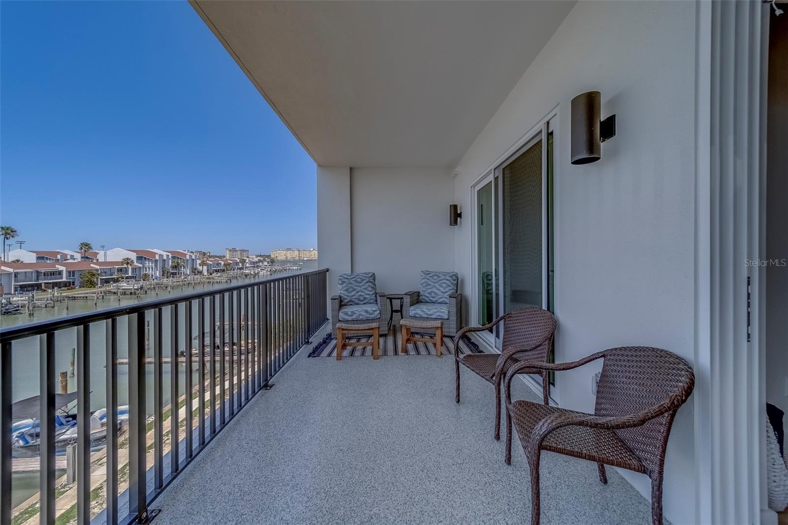 400 150TH AVE #301, MADEIRA BEACH, FL, 33708