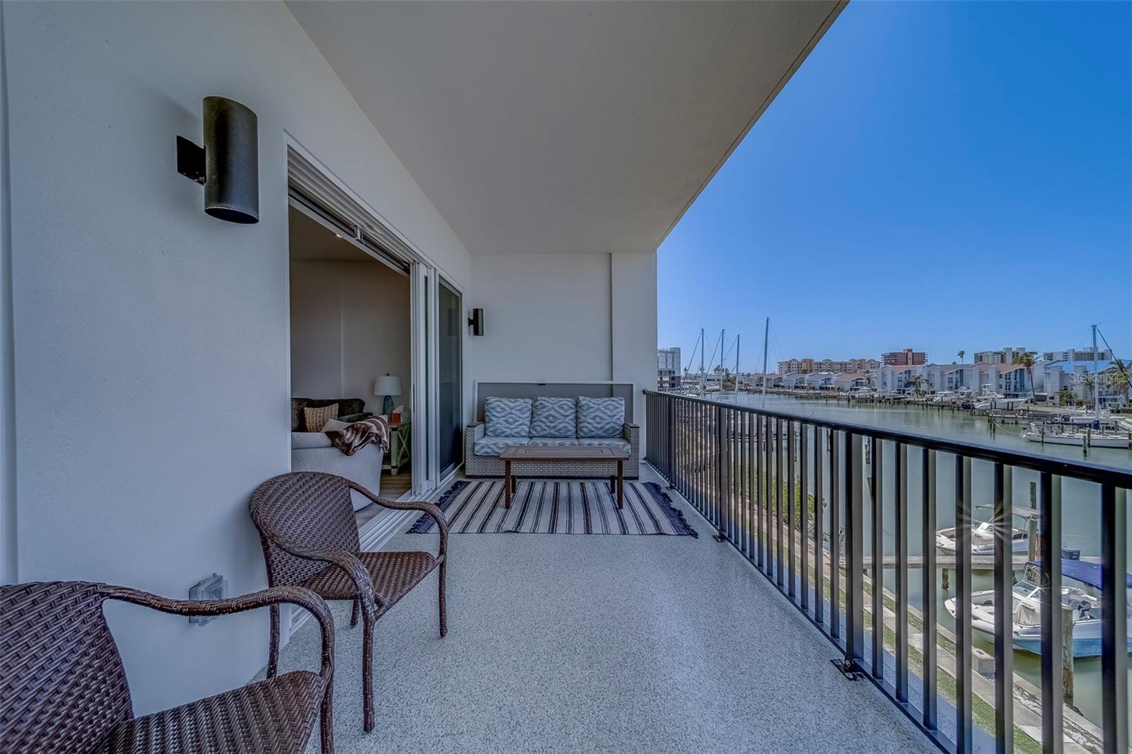 400 150TH AVE #301, MADEIRA BEACH, FL, 33708