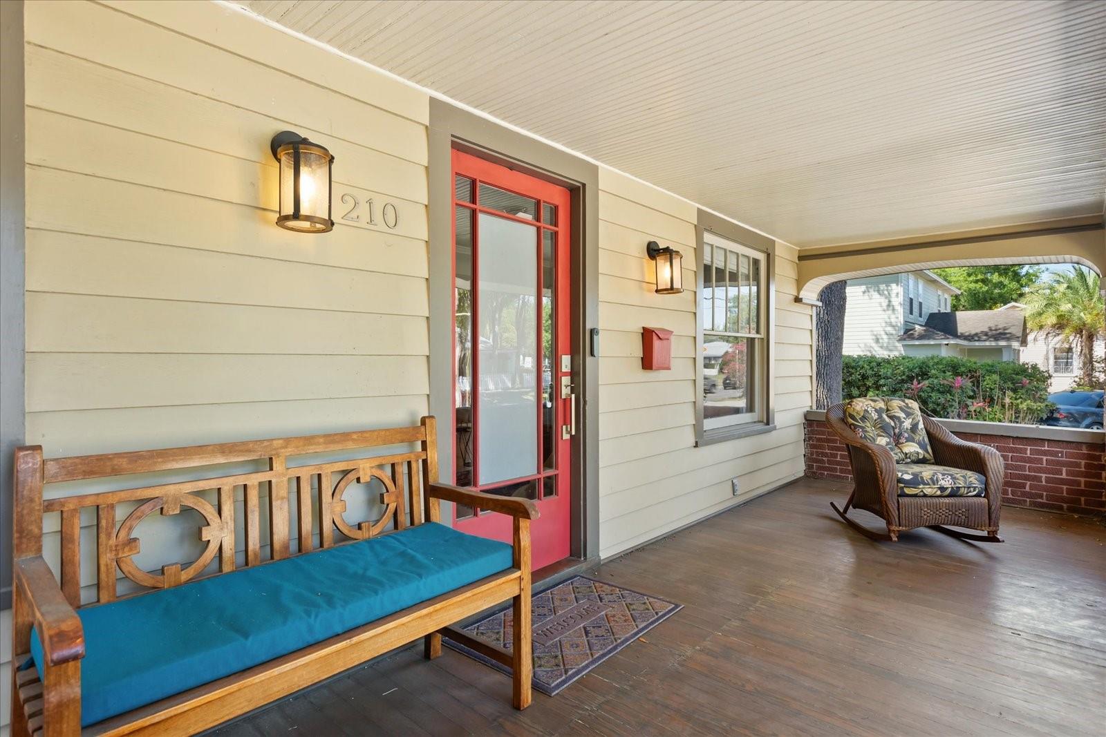 210 E KALEY ST, ORLANDO, FL, 32806