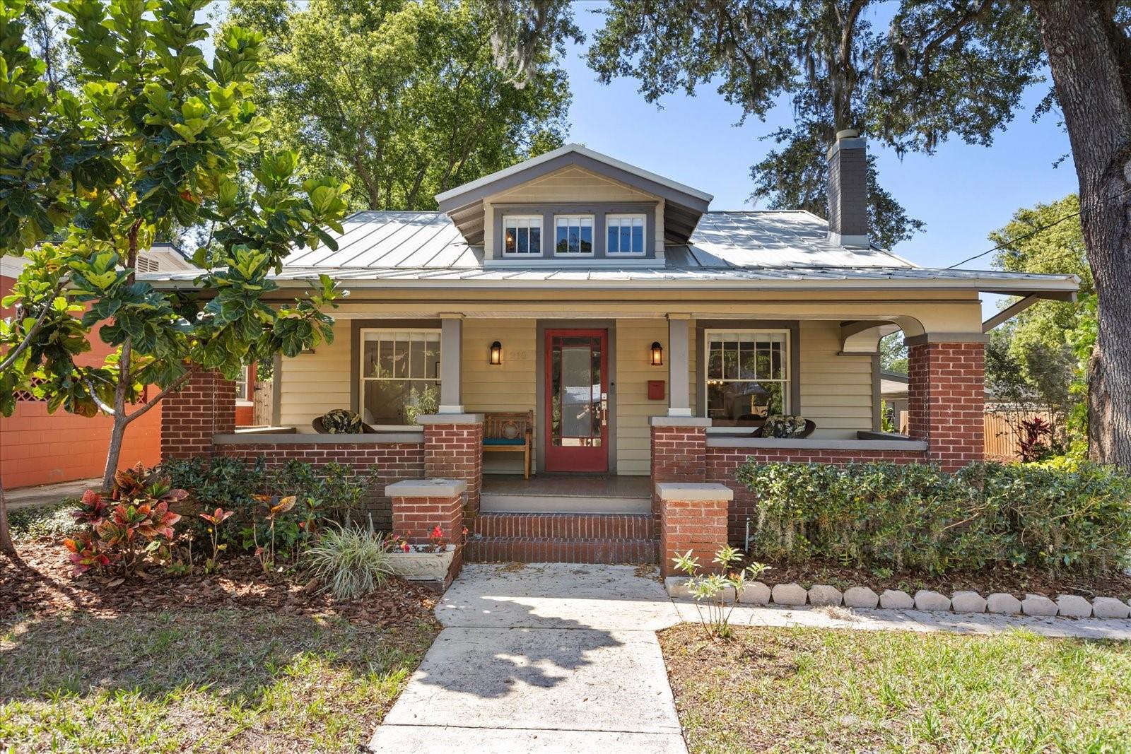 210 E KALEY ST, ORLANDO, FL, 32806