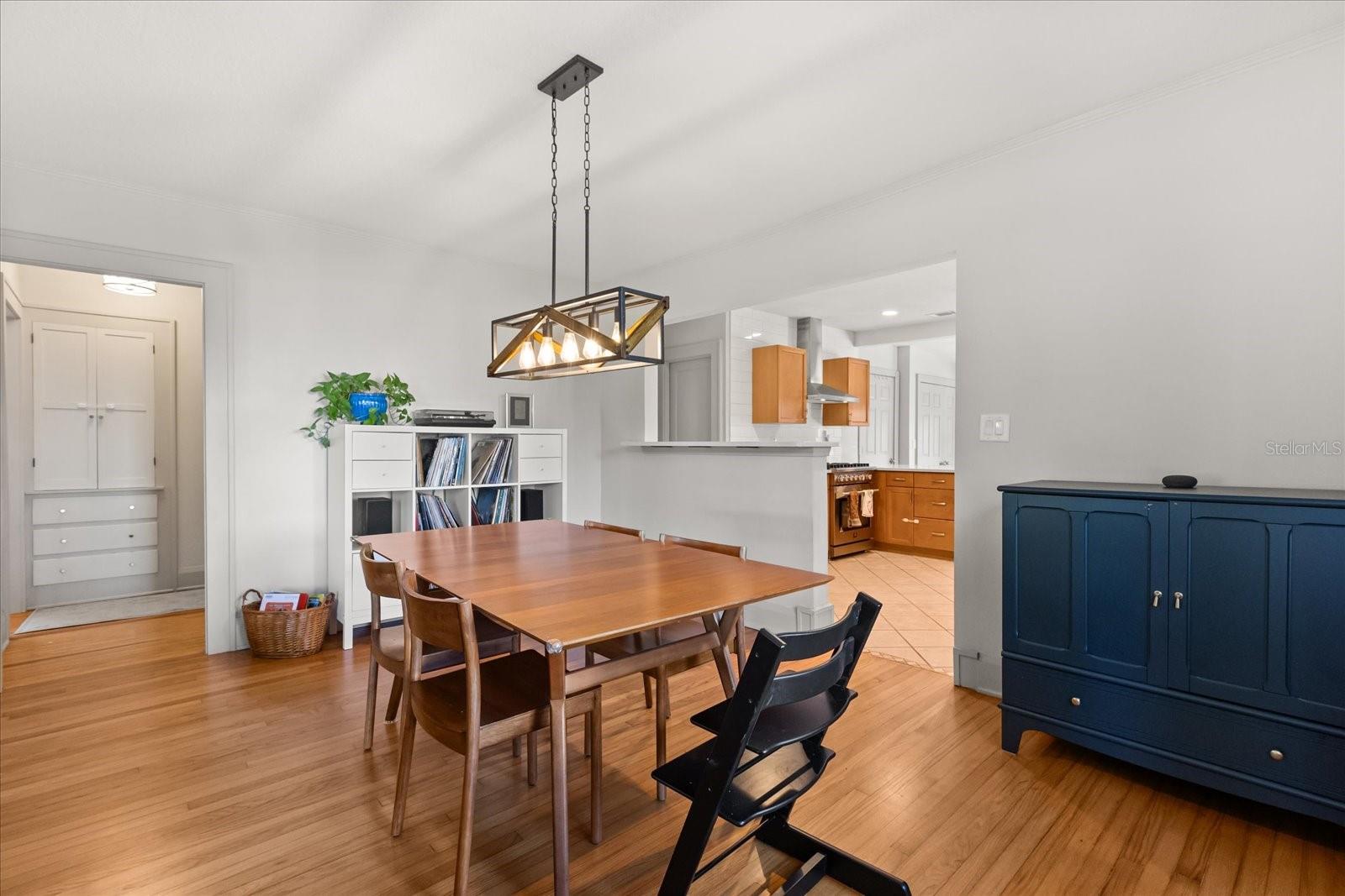 210 E KALEY ST, ORLANDO, FL, 32806