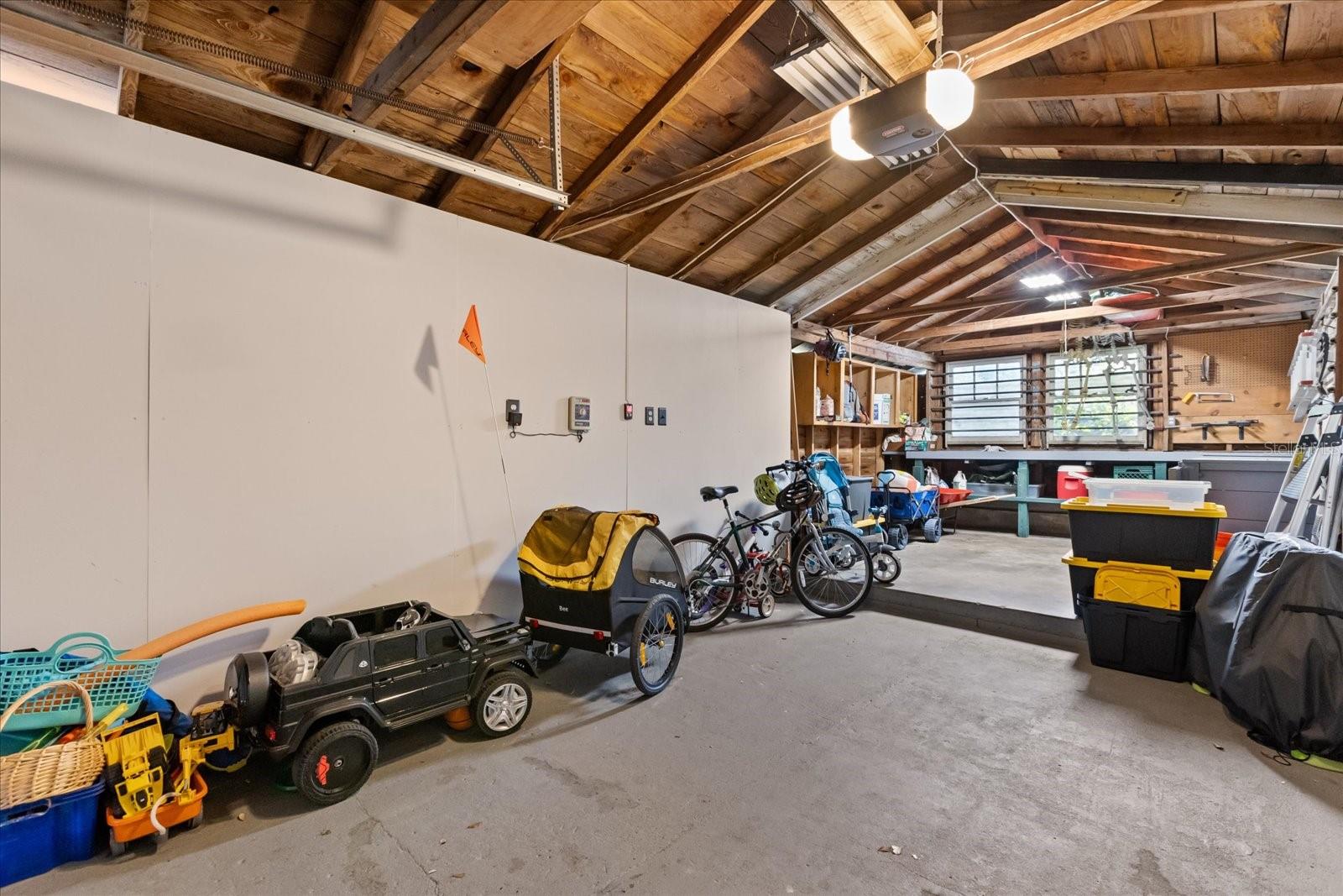 210 E KALEY ST, ORLANDO, FL, 32806