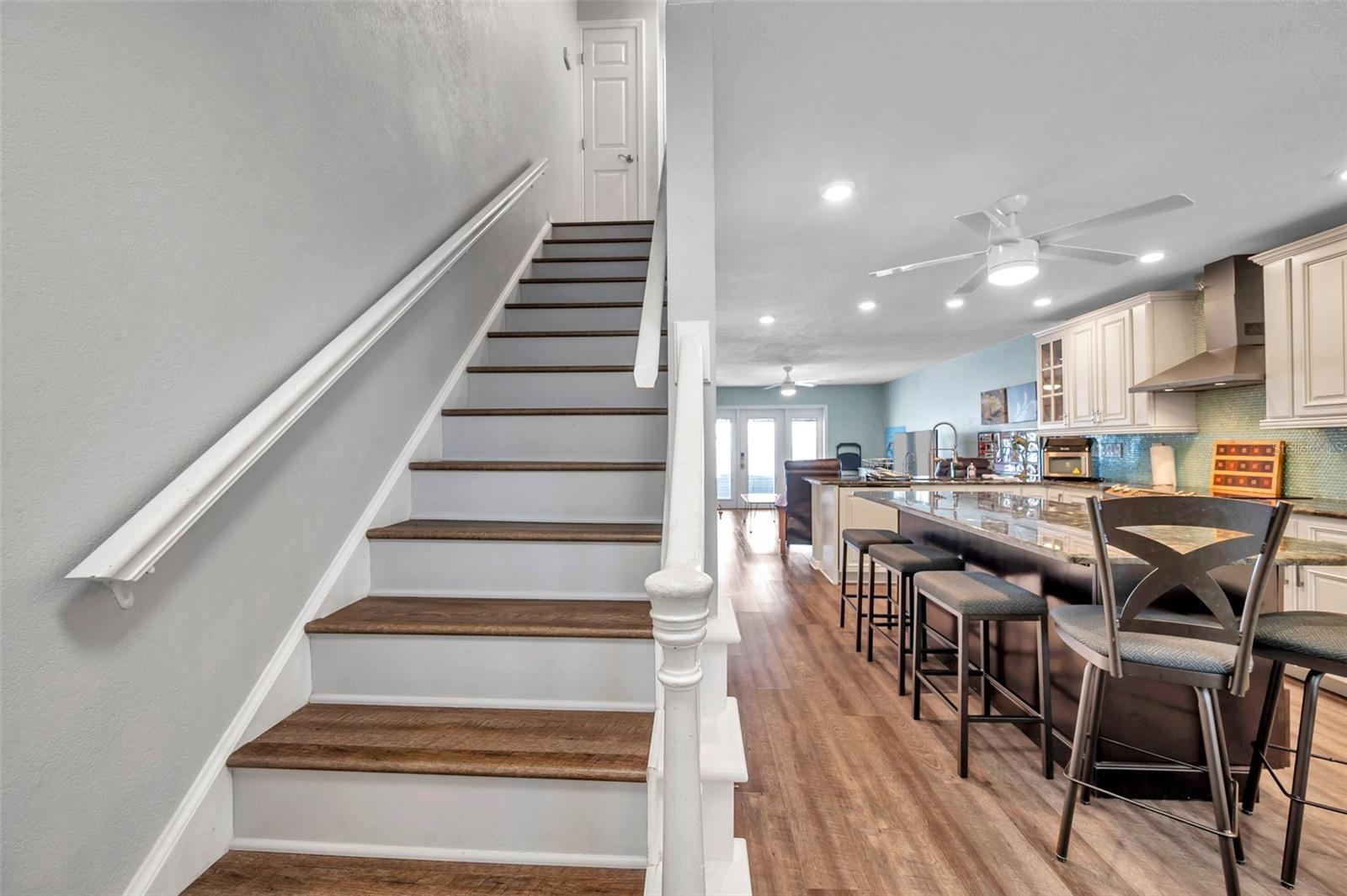 4768 COQUINA KEY DR SE, ST PETERSBURG, FL, 33705