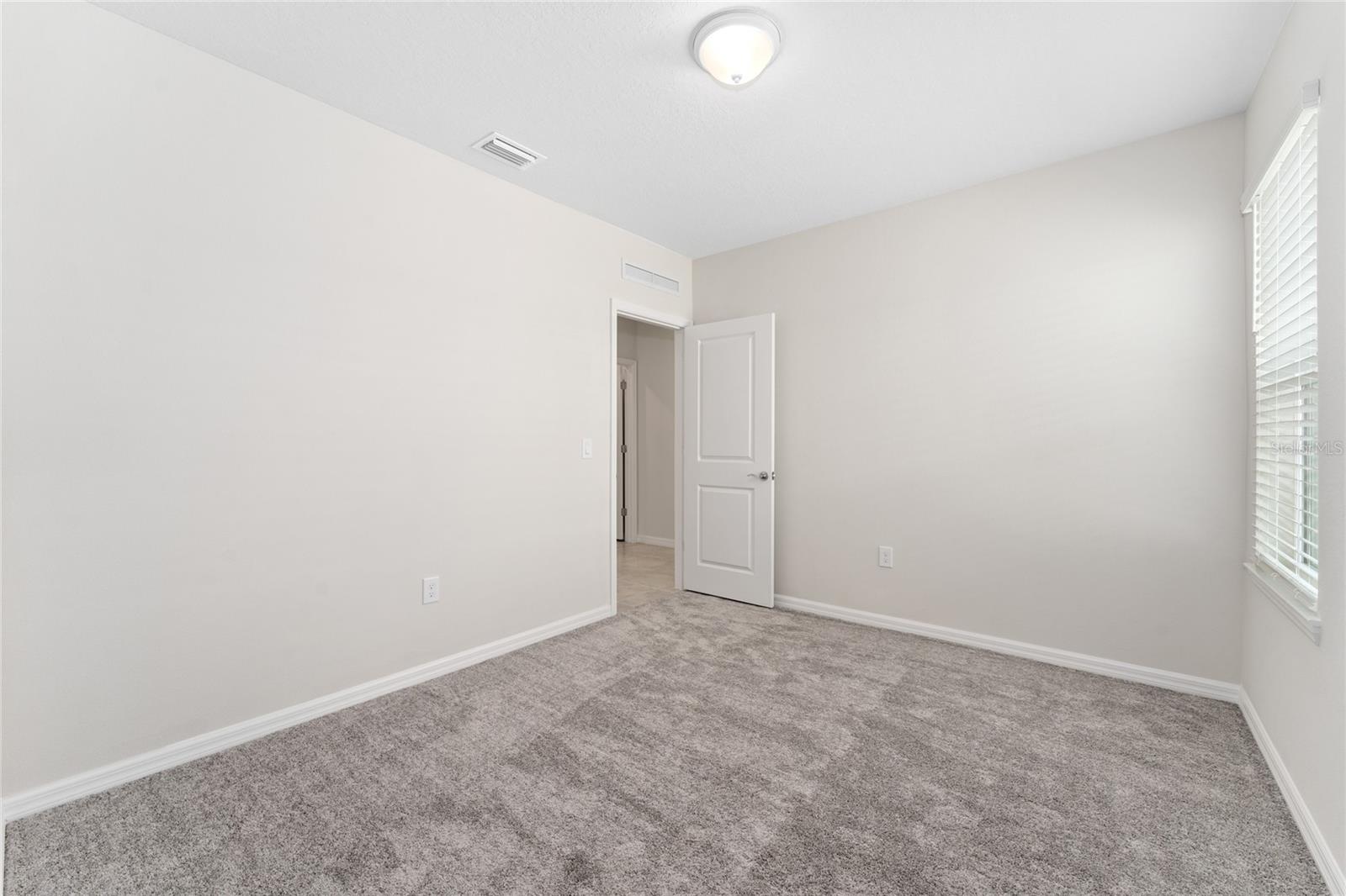 3633 CAMBRIDGE BROOK DR, DAVENPORT, FL, 33837