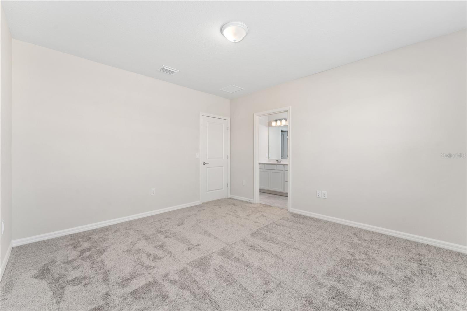 3633 CAMBRIDGE BROOK DR, DAVENPORT, FL, 33837