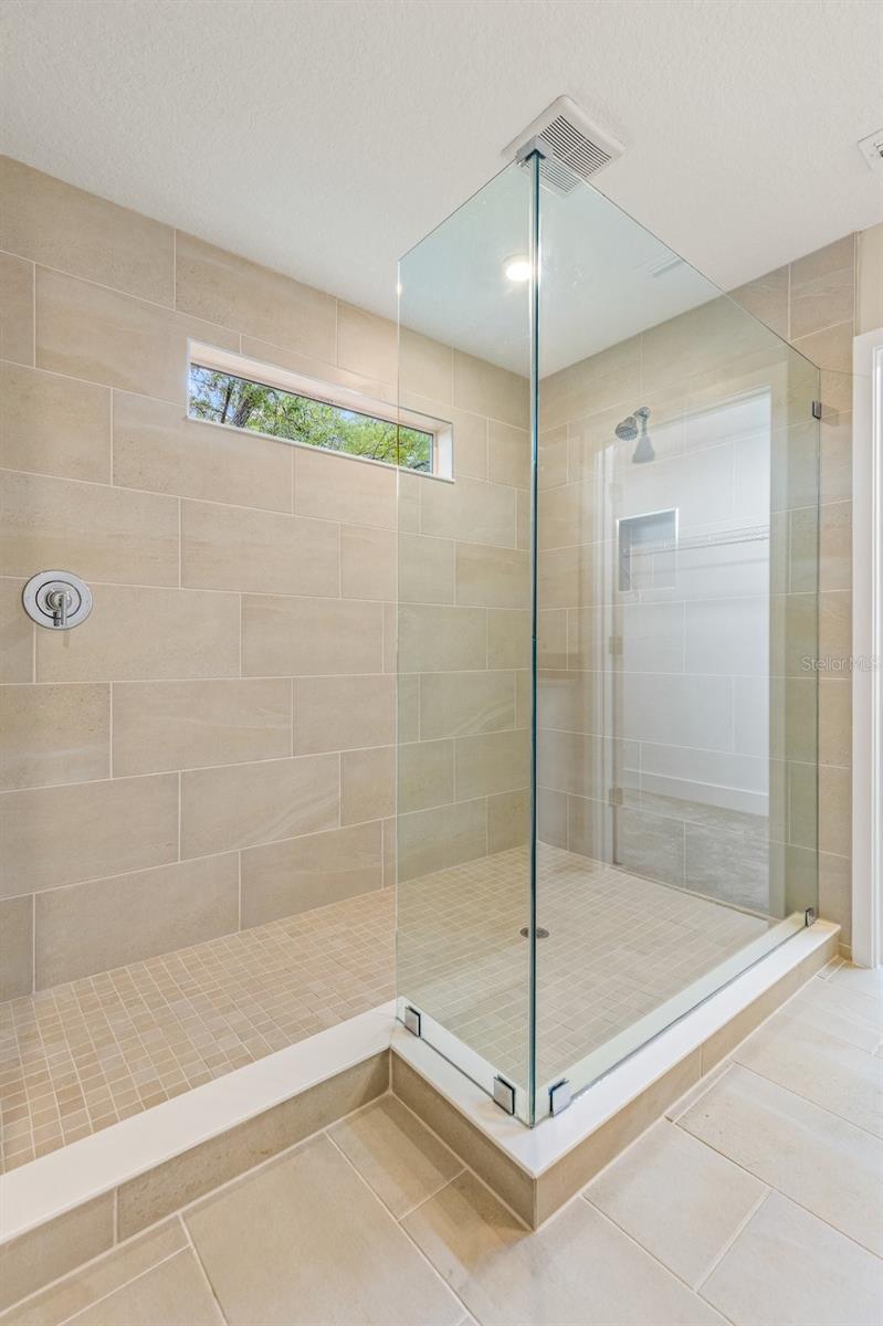 4210 N CENTRAL AVE N, TAMPA, FL, 33603