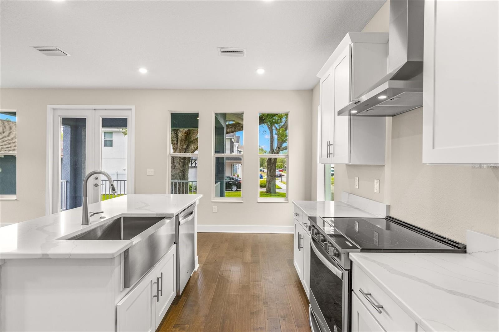 4210 N CENTRAL AVE N, TAMPA, FL, 33603