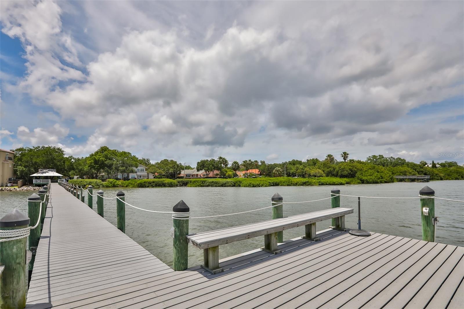 2802 OLD BAYSHORE WAY, TAMPA, FL, 33611