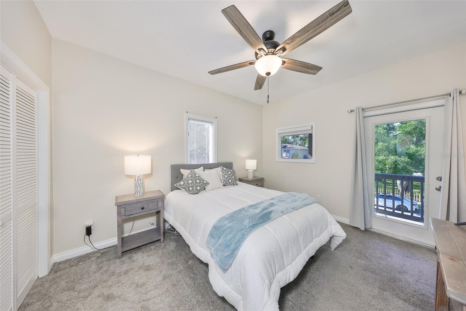 2802 OLD BAYSHORE WAY, TAMPA, FL, 33611