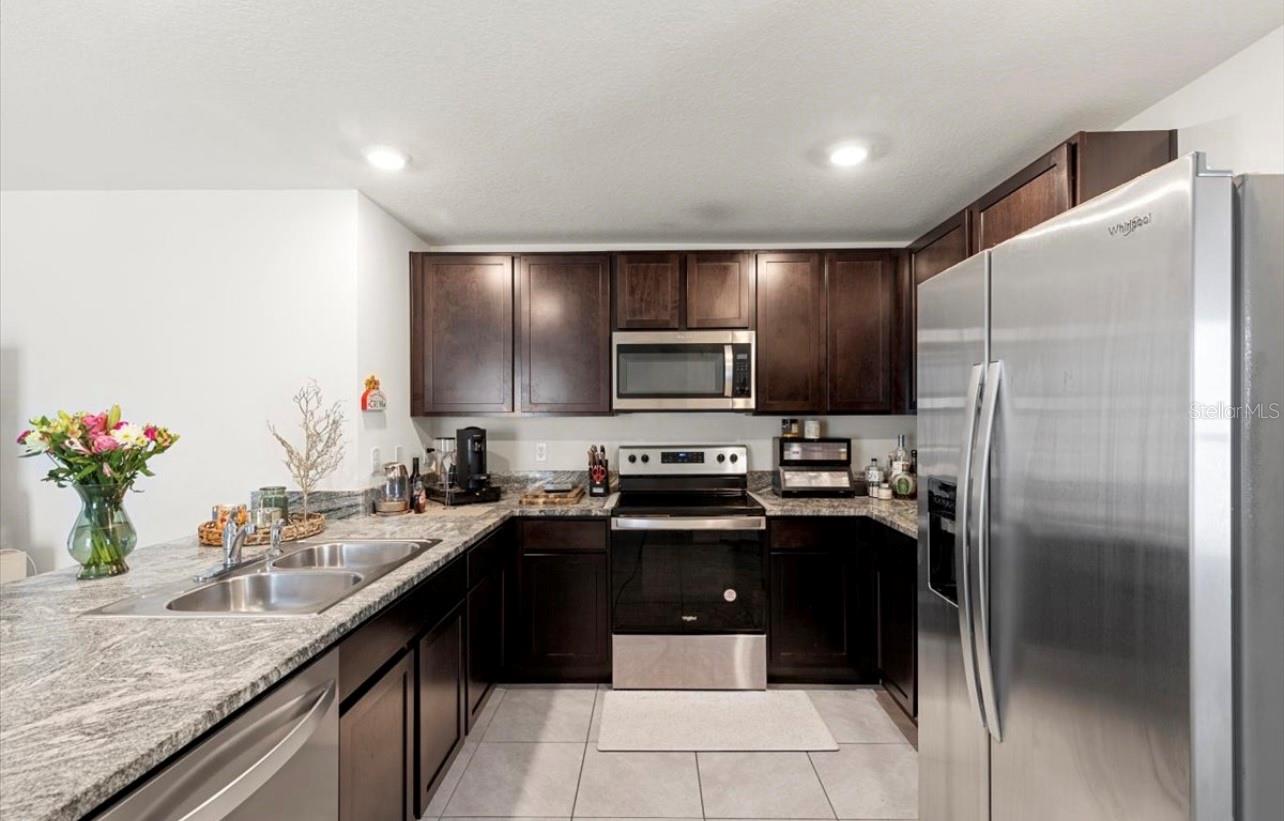 12168 LILY MAGNOLIA LN, RIVERVIEW, FL, 33569