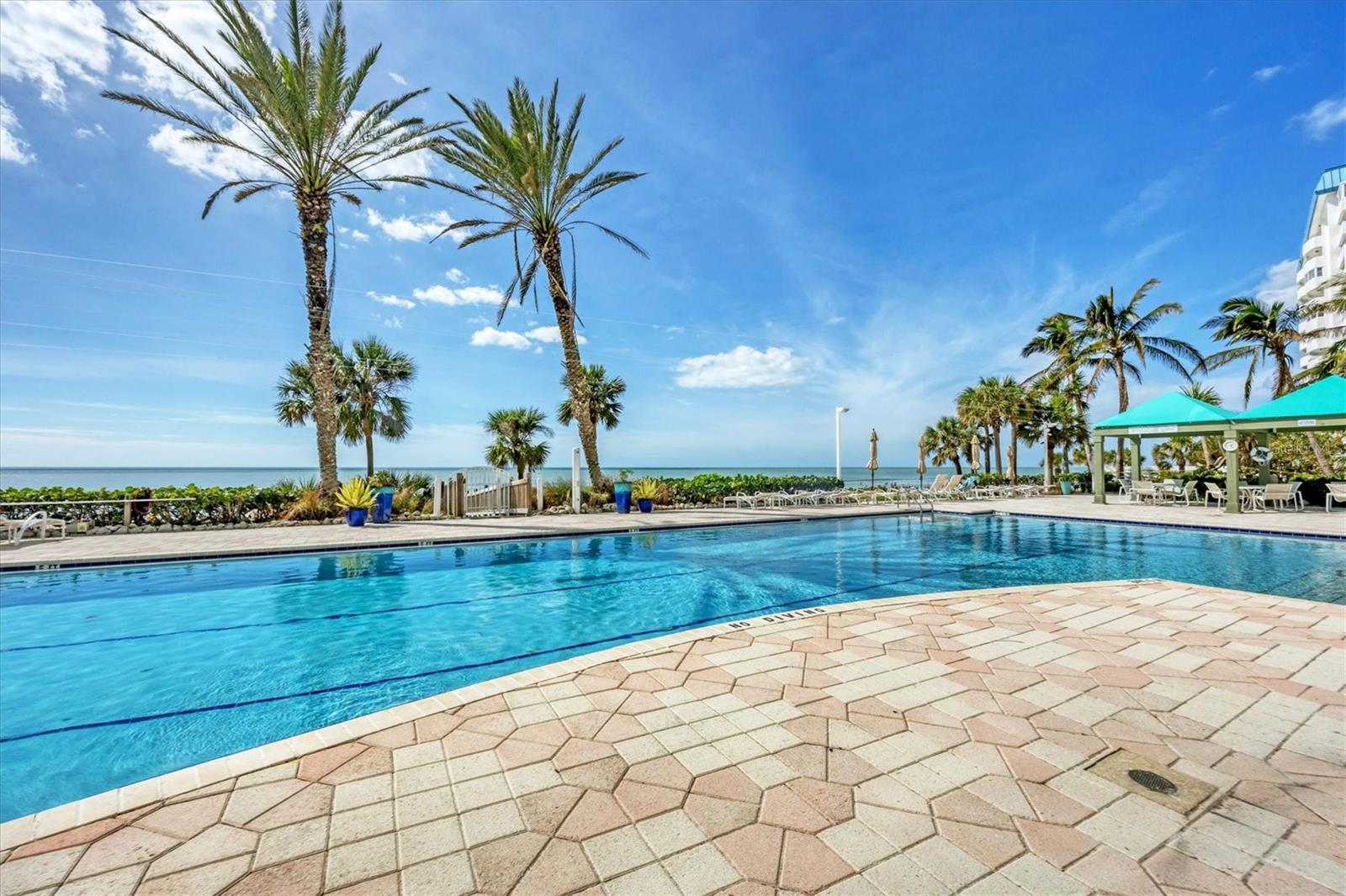 1800 BENJAMIN FRANKLIN DR #B310, SARASOTA, FL, 34236